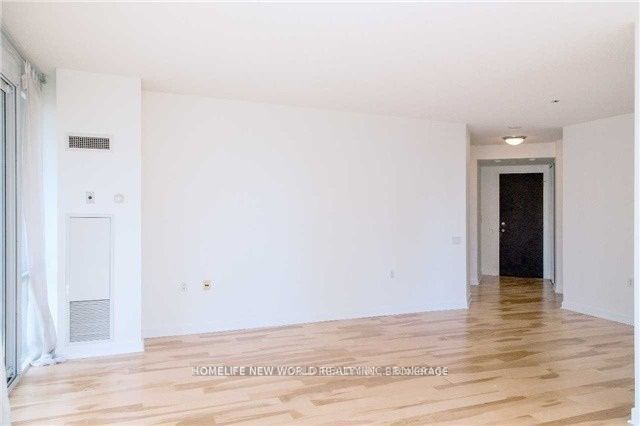 85 Bloor Street E 411, Toronto, ON M4W 3Y1 photo 5
