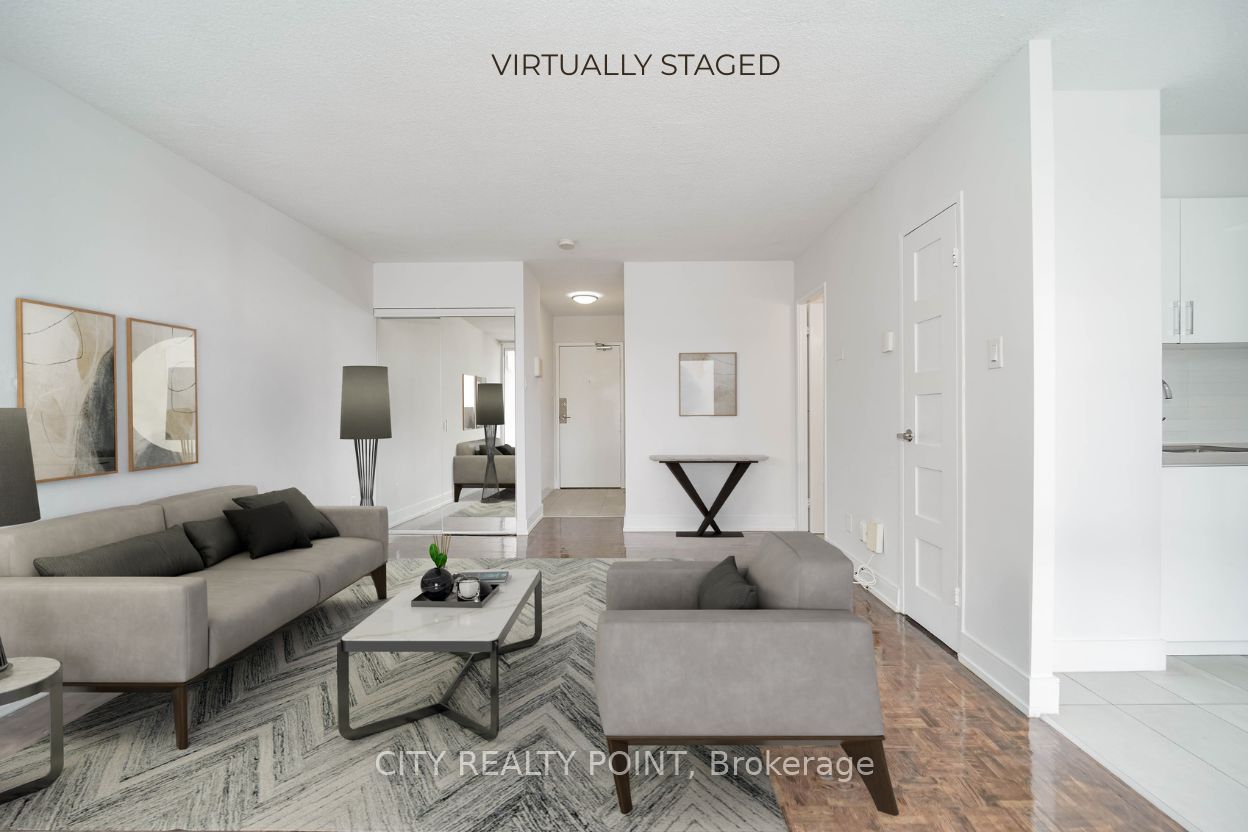 33 Isabella Street 2103, Toronto, ON M4Y 2P7 photo 2