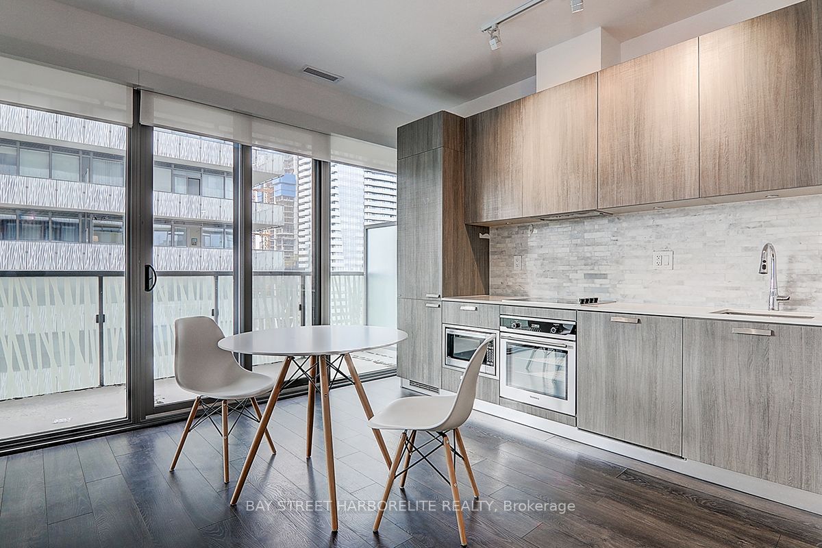 50 Charles Street E 4507, Toronto, ON M4Y 0C3 photo 5