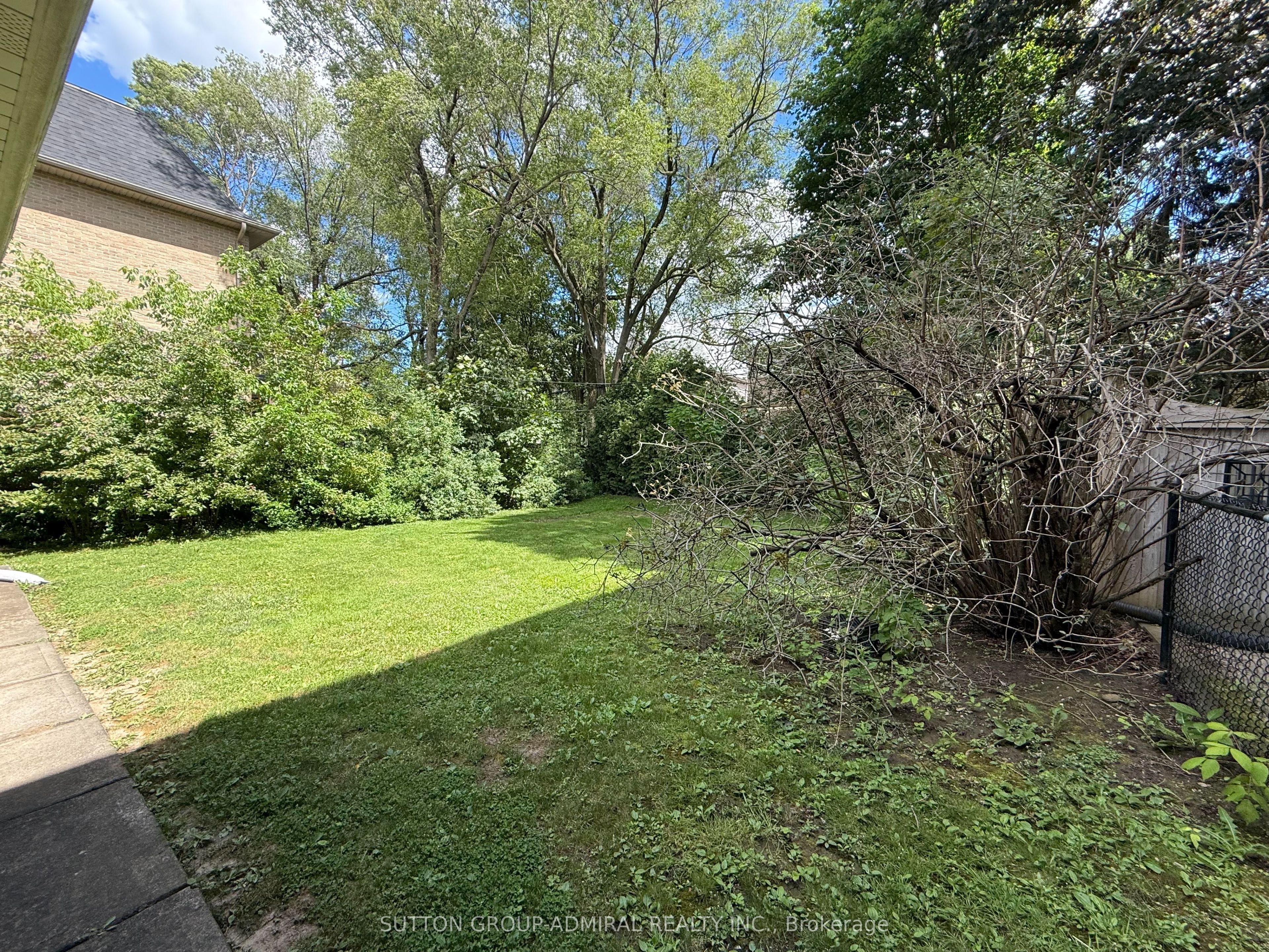 119 Caribou Road, Toronto, ON M5N 2B1 photo 2