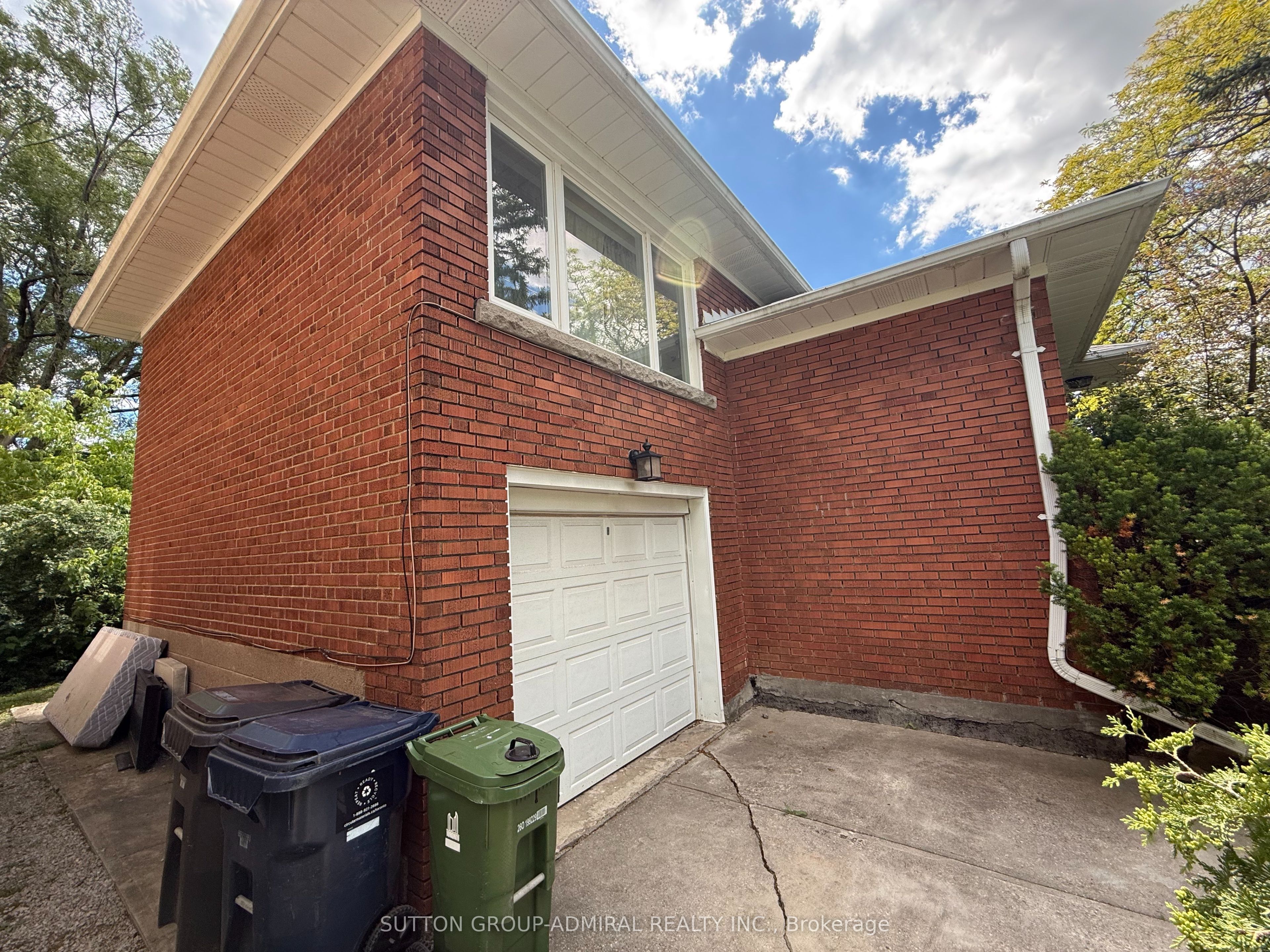 119 Caribou Road, Toronto, ON M5N 2B1 photo 5