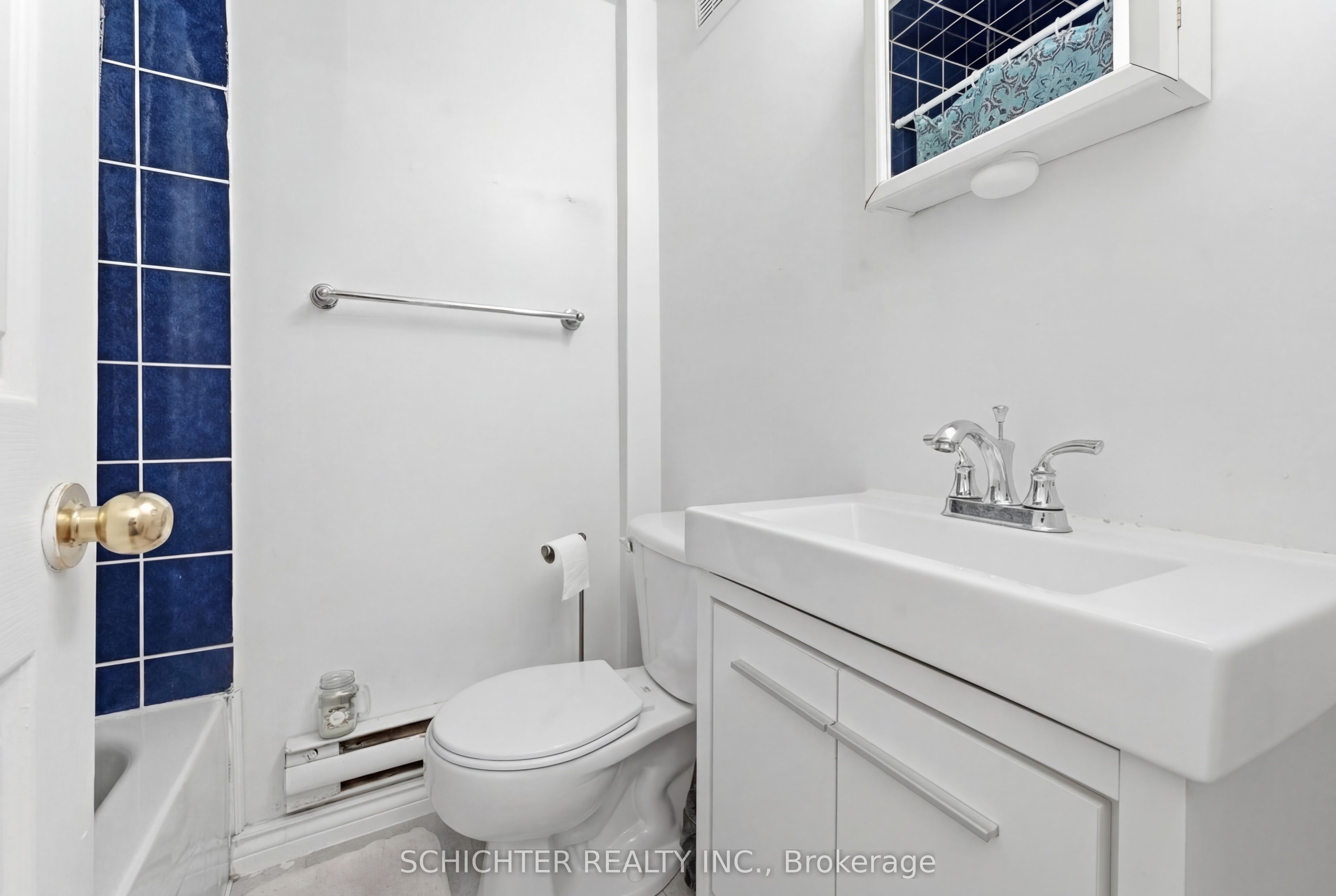 705 Vaughan Road 3, Toronto, ON M6E 2Y8 photo 5