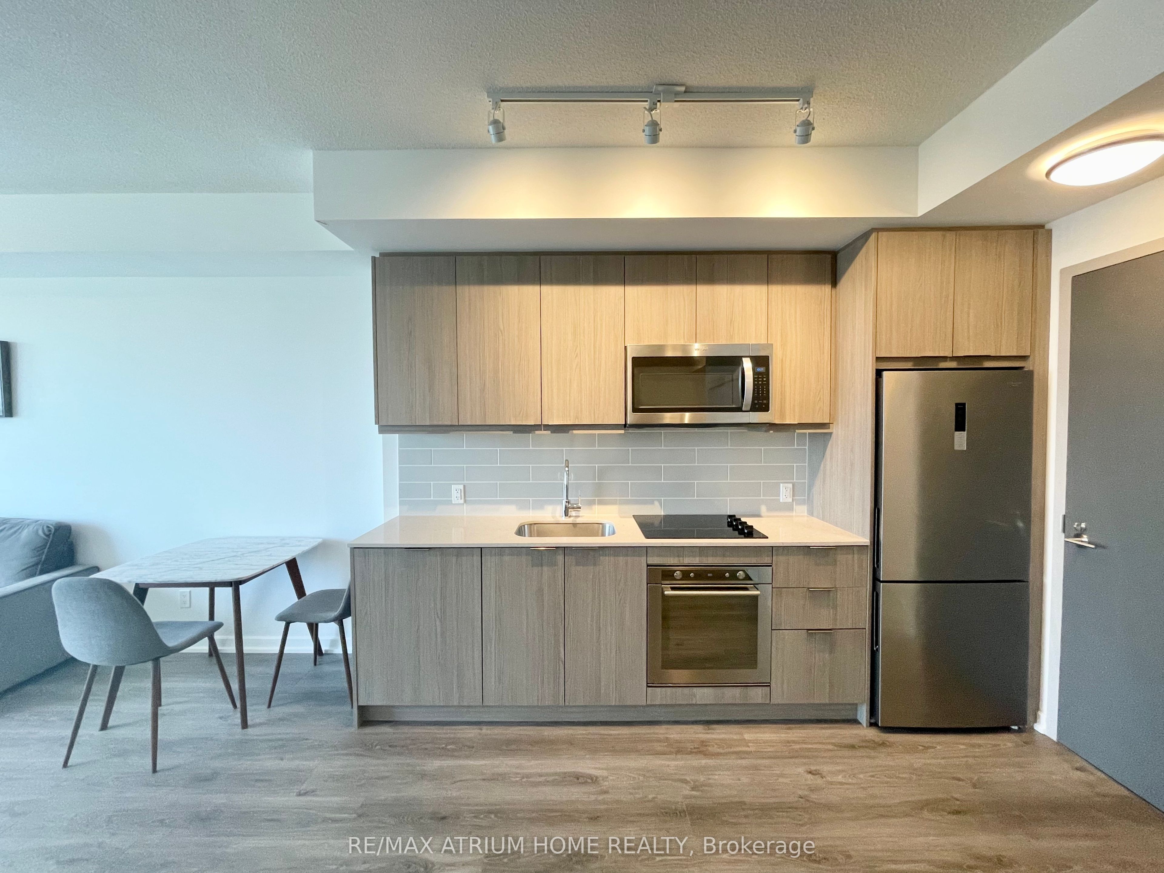 38 Forest Manor Road 1701, Toronto, ON M2J 0H4 photo 5