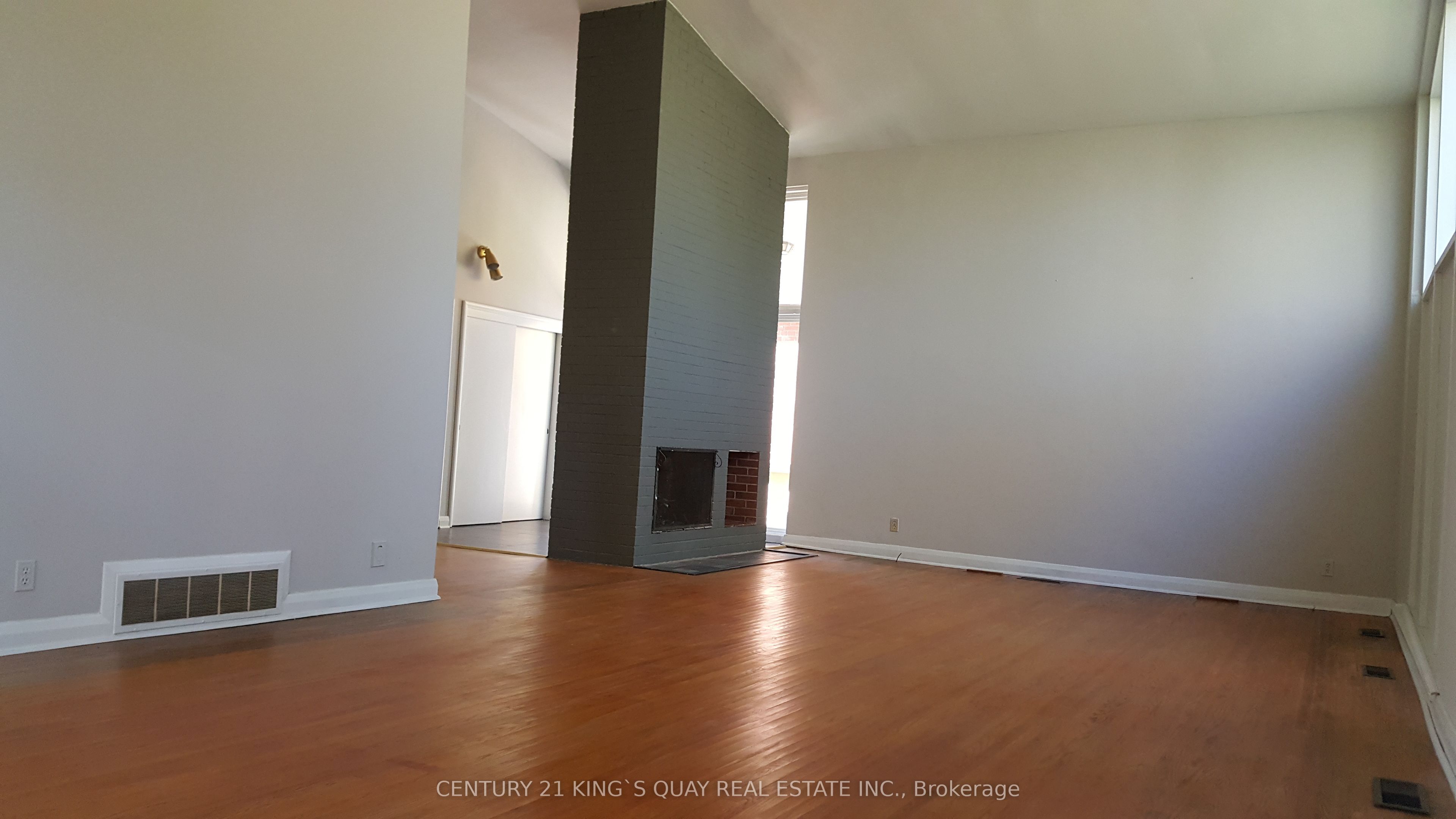 63 Banbury Road, Toronto, ON M3B 2K9 photo 5