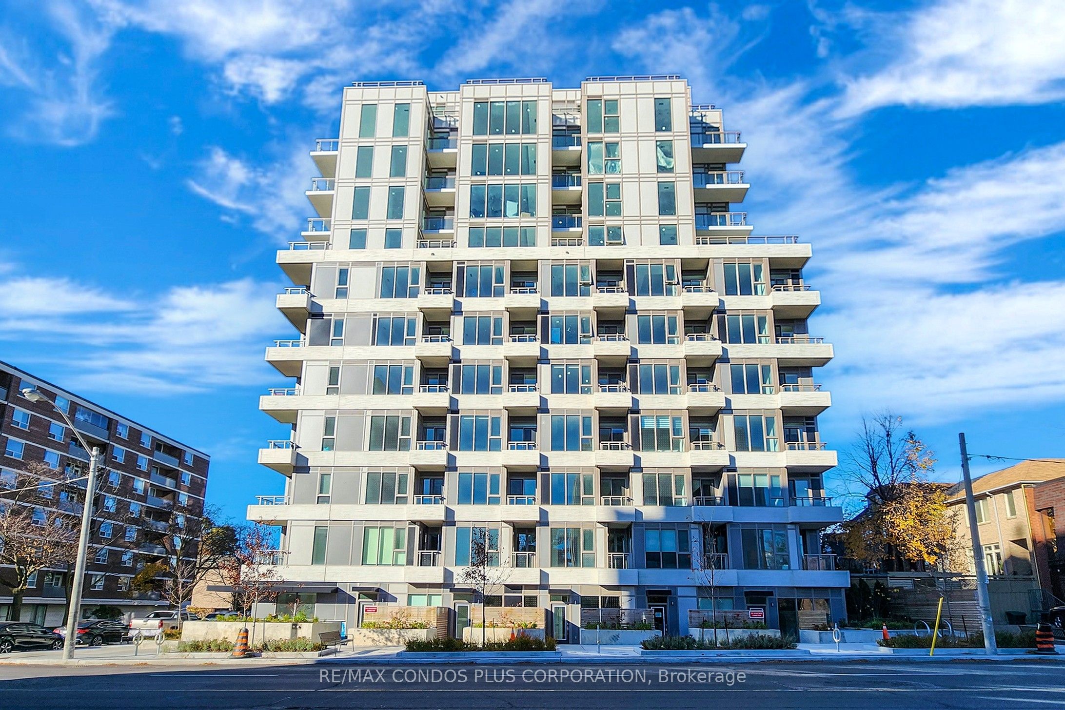 1 Cardiff Street 610, Toronto, ON M4P 0G2 photo 2