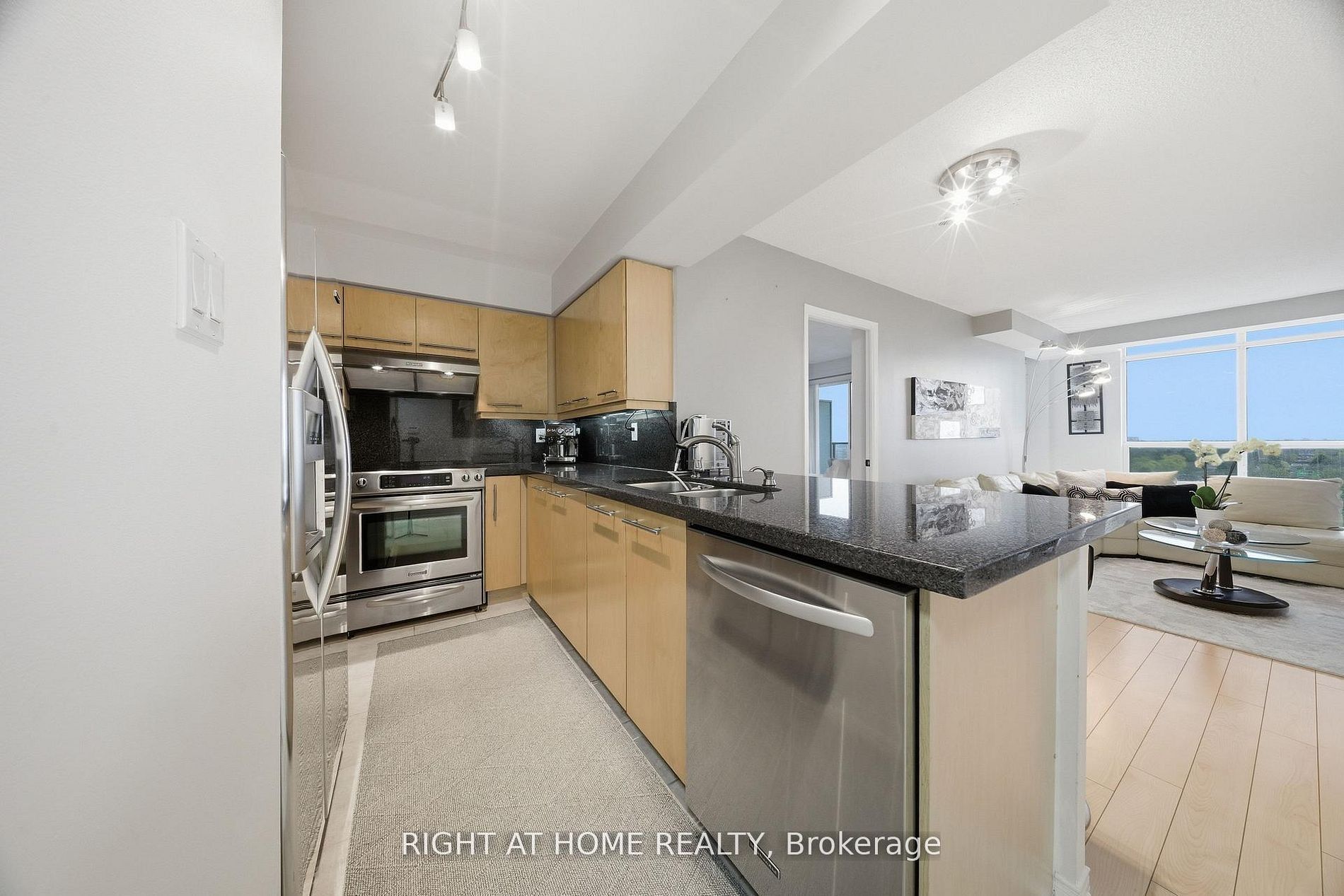 233 Beecroft Road 1915, Toronto, ON M2N 6Z9 photo 5