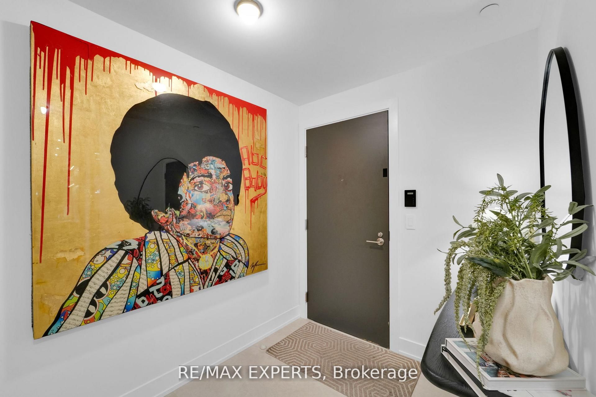 38 Cameron Street 605, Toronto, ON M5T 0C3 photo 4