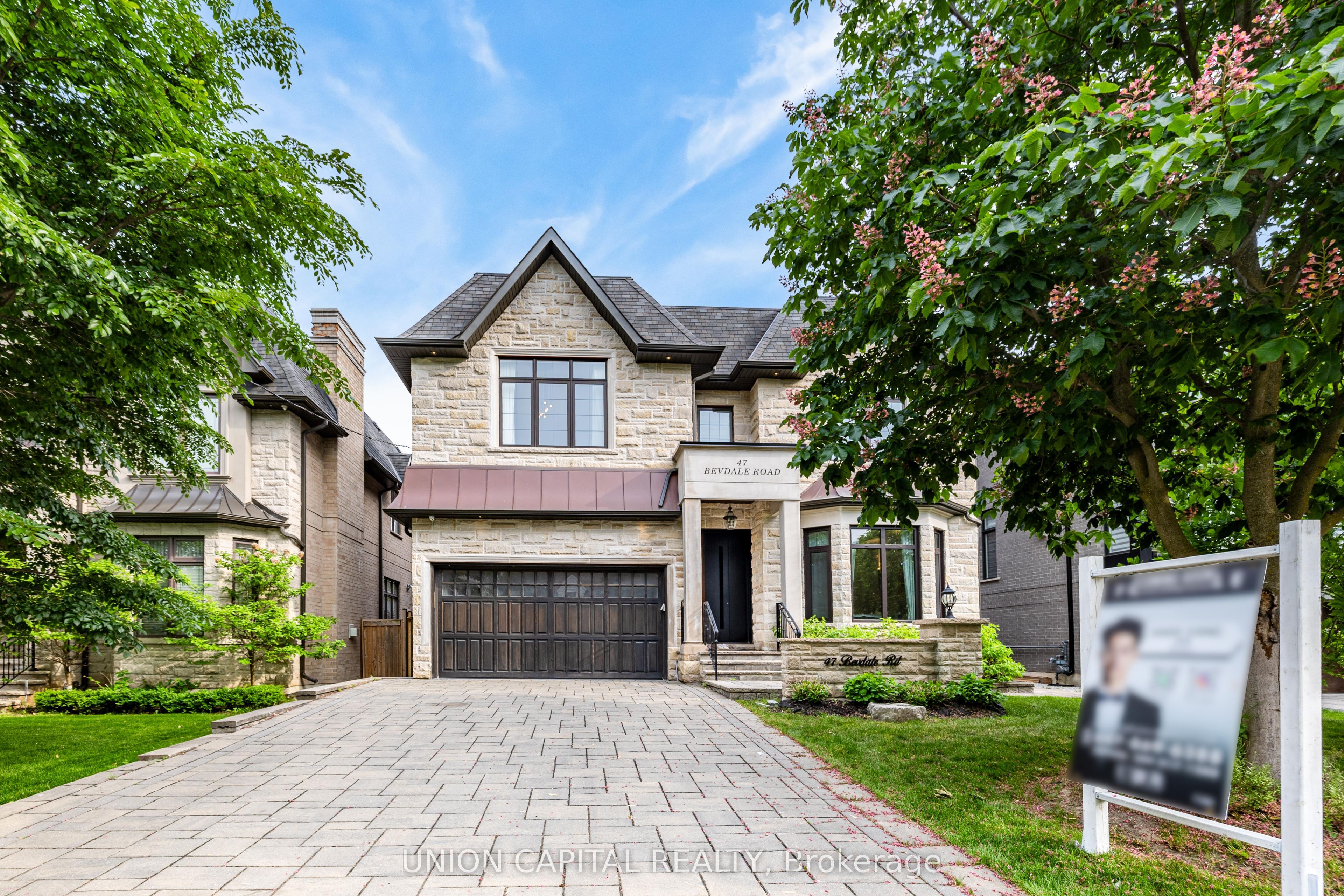 47 Bevdale Road, Toronto, ON M2R 1L8