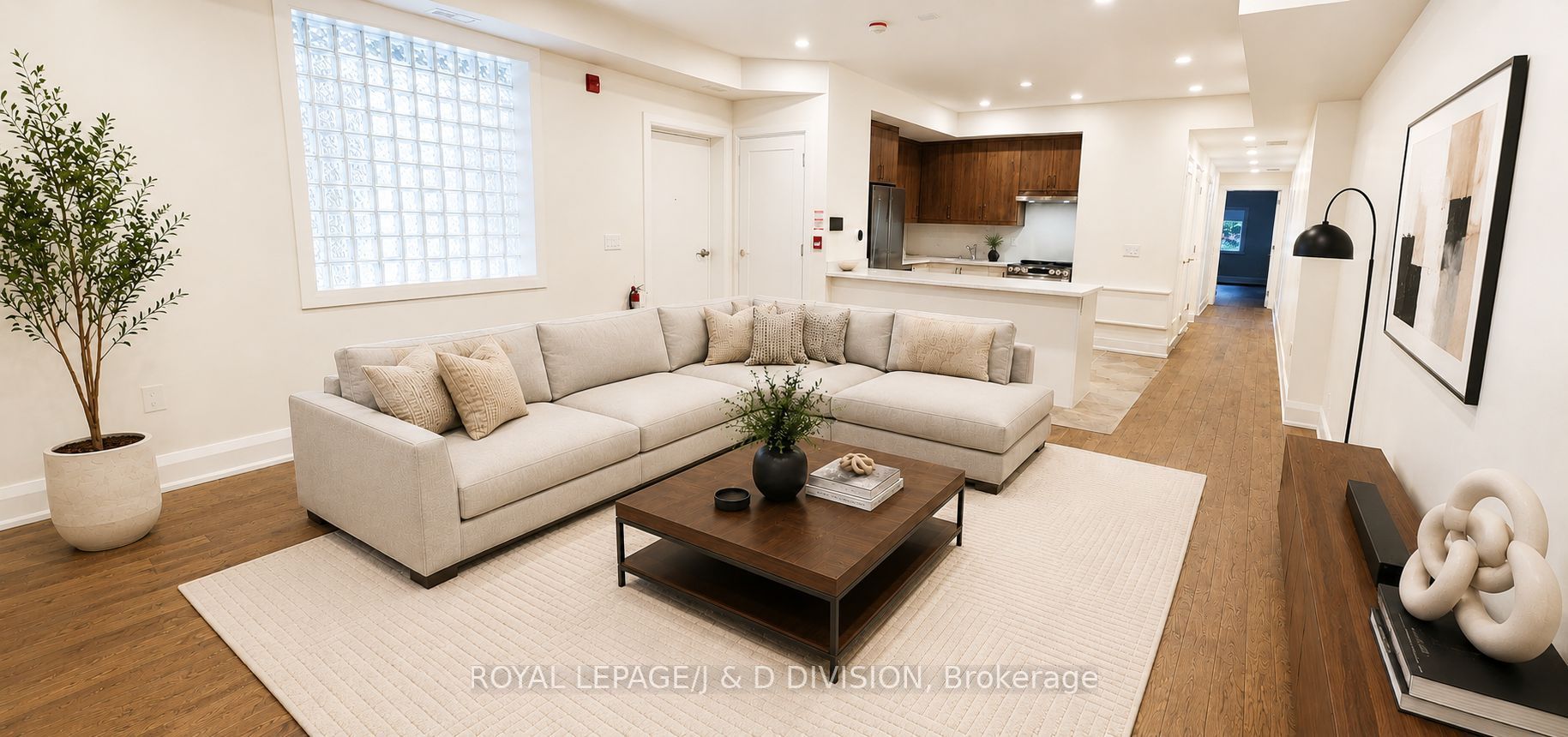 2579 Yonge Street 202, Toronto, ON M4P 2J1 photo 5