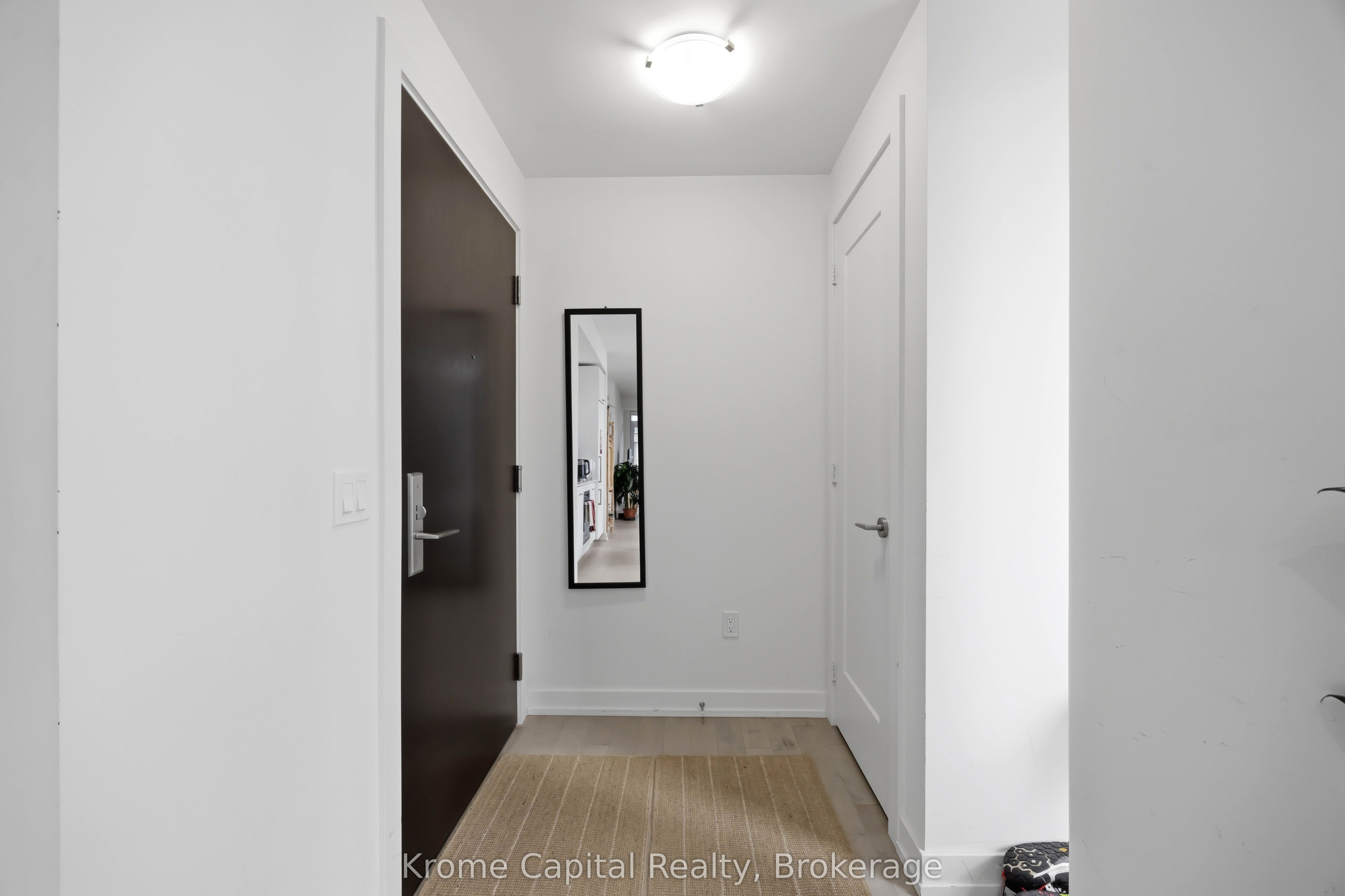 330 Richmond Street W 2615, Toronto, ON M5V 0M4 photo 3