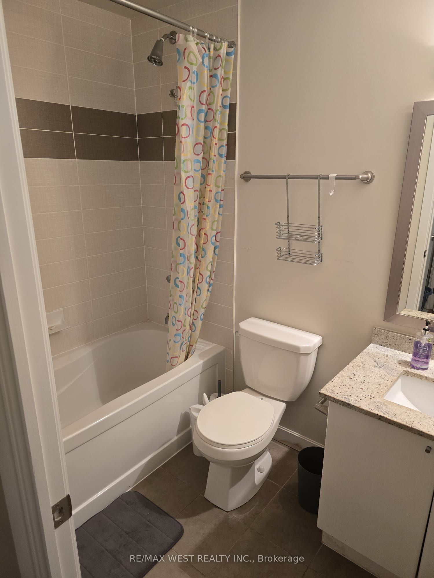 33 Bay Street 2305, Toronto, ON M5J 2Z3 photo 5