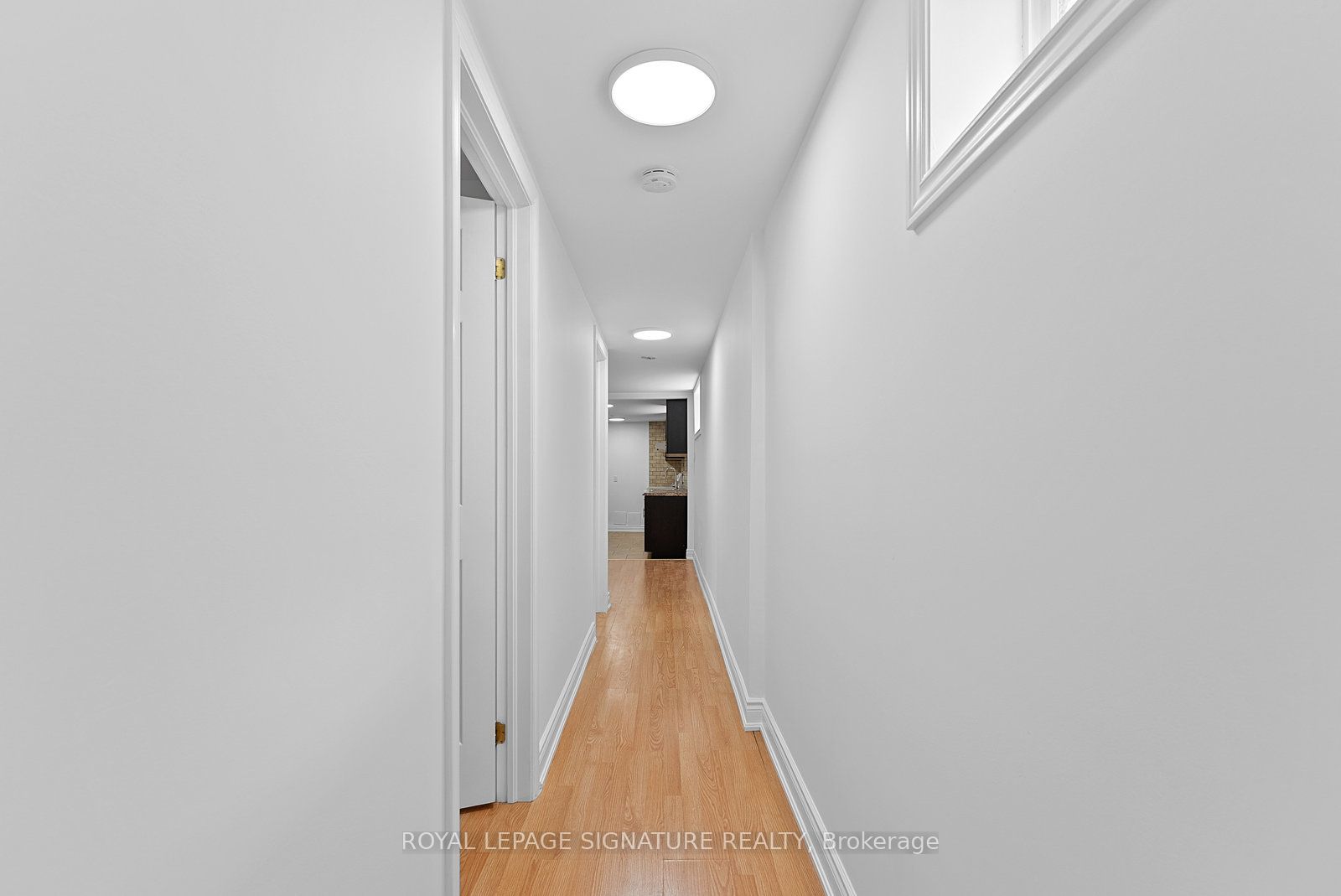 502 Westmount Avenue LOWER, Toronto, ON M6E 3N5 photo 4