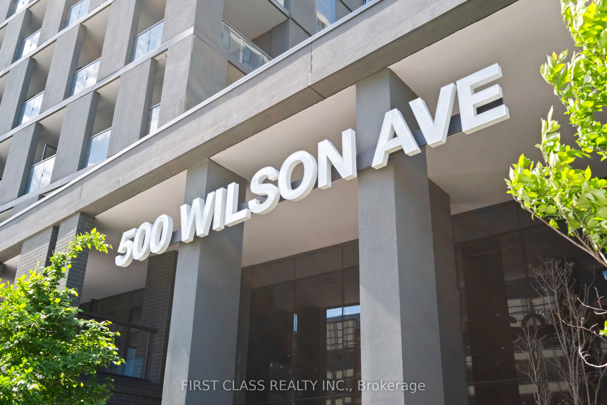 500 Wilson Avenue 922, Toronto, ON M3H 5Y9 photo 2