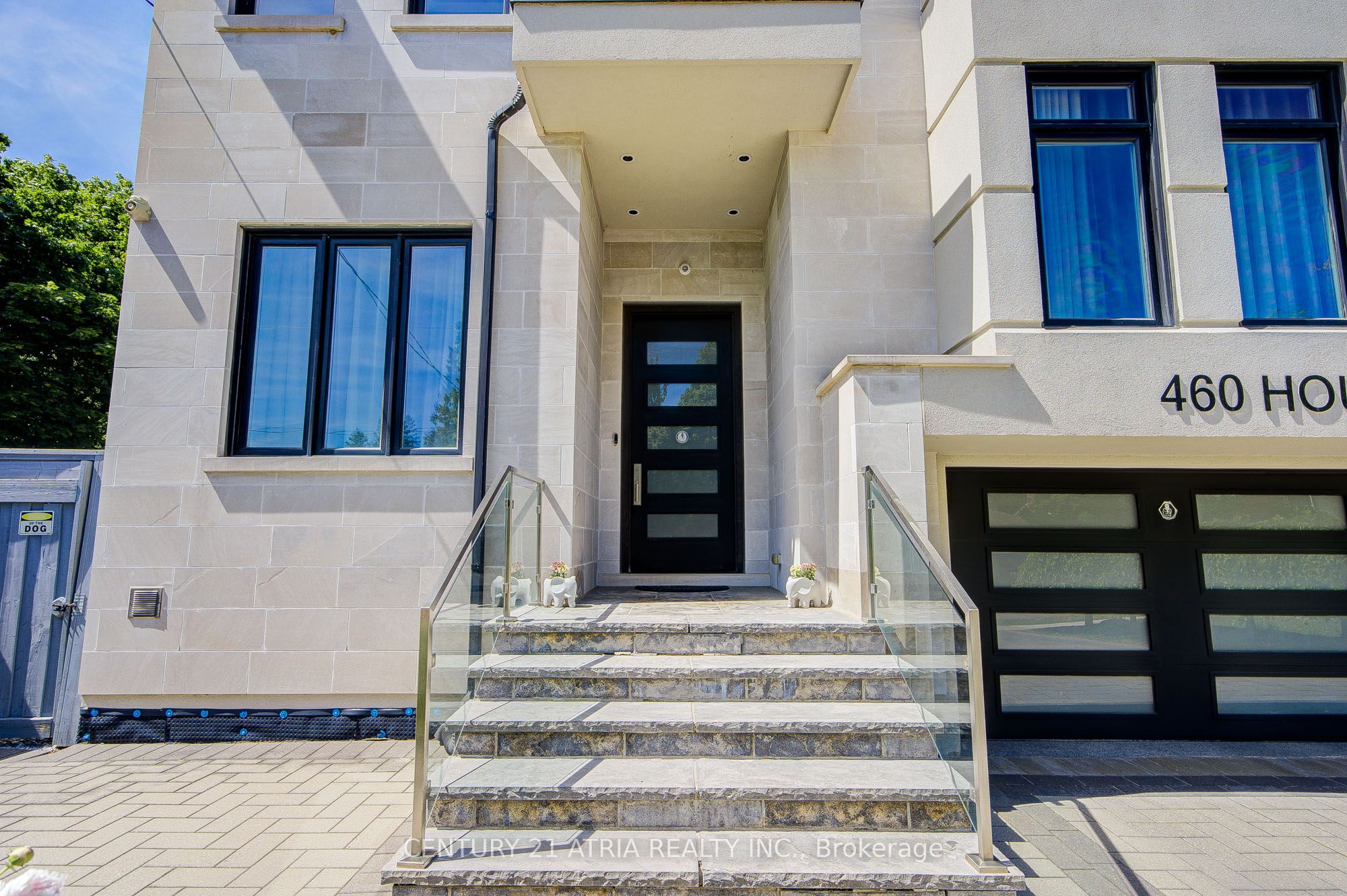460 Hounslow Avenue, Toronto, ON M2R 1H8 photo 2