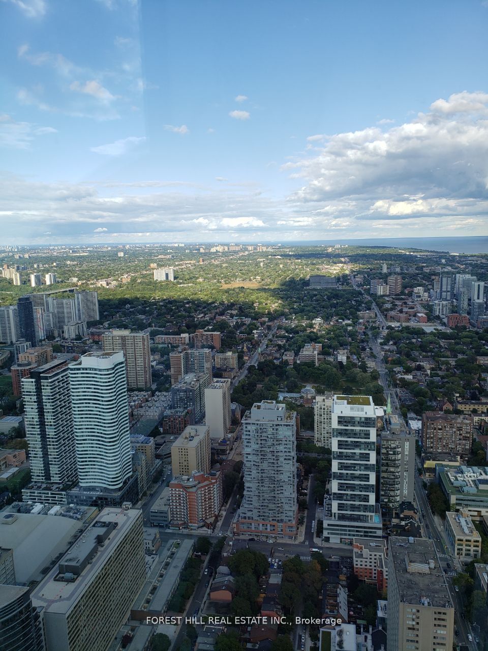 388 Yonge Street 7401, Toronto, ON M5B 0A4 photo 4