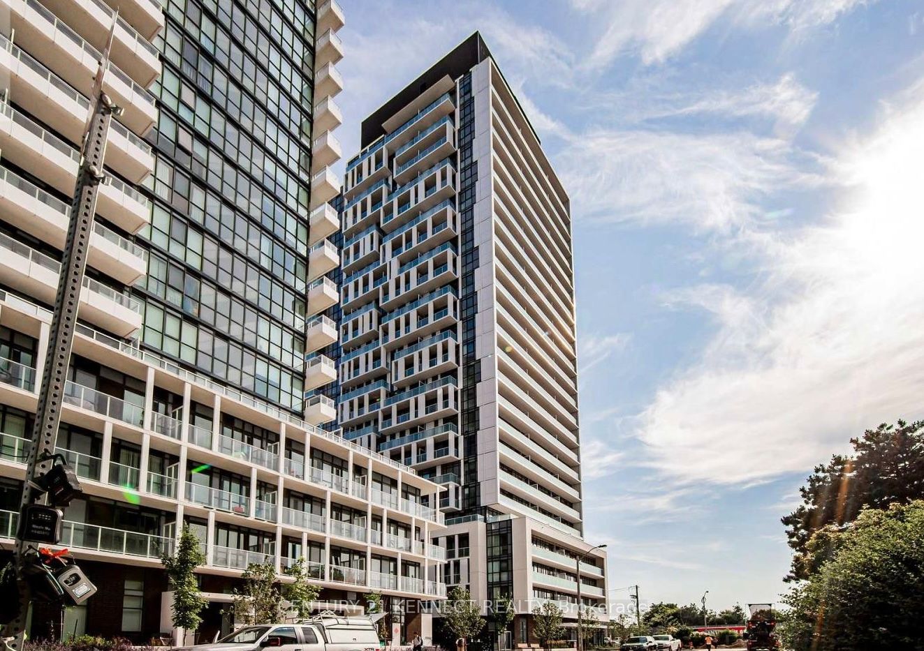 188 Fairview Mall Drive 1516, Toronto, ON M2J 4T1