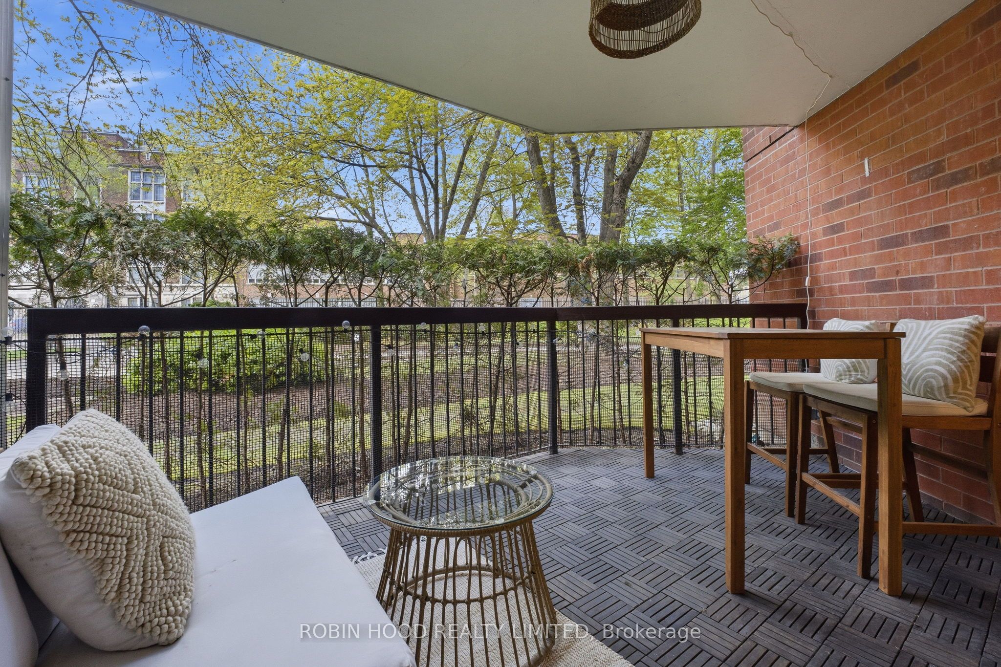 77 Maitland Place 123, Toronto, ON M4Y 2V6 photo 2