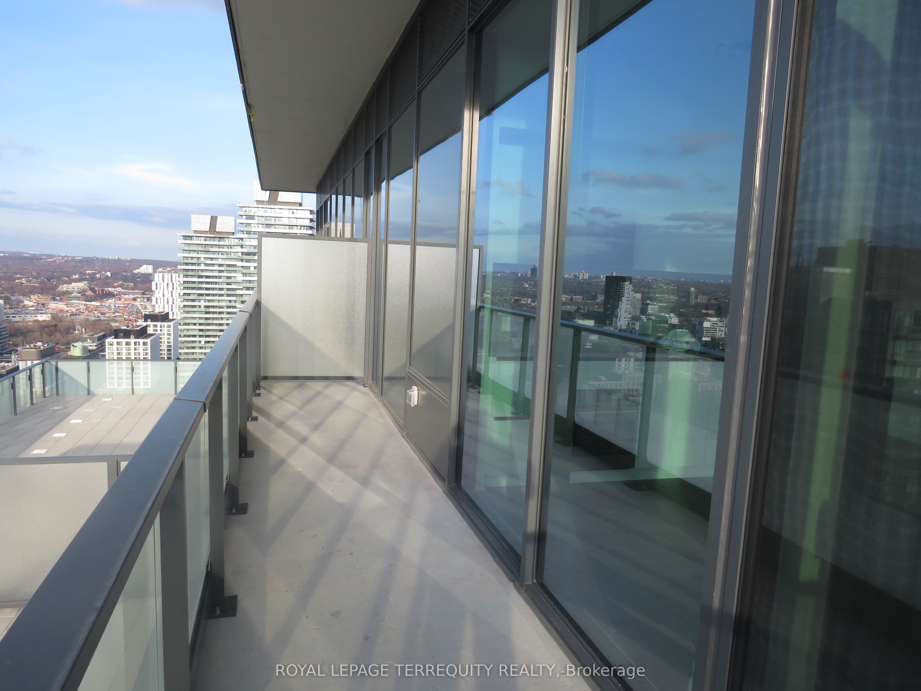 35 Parliament Street 3304, Toronto, ON M5A 0Z5 photo 5