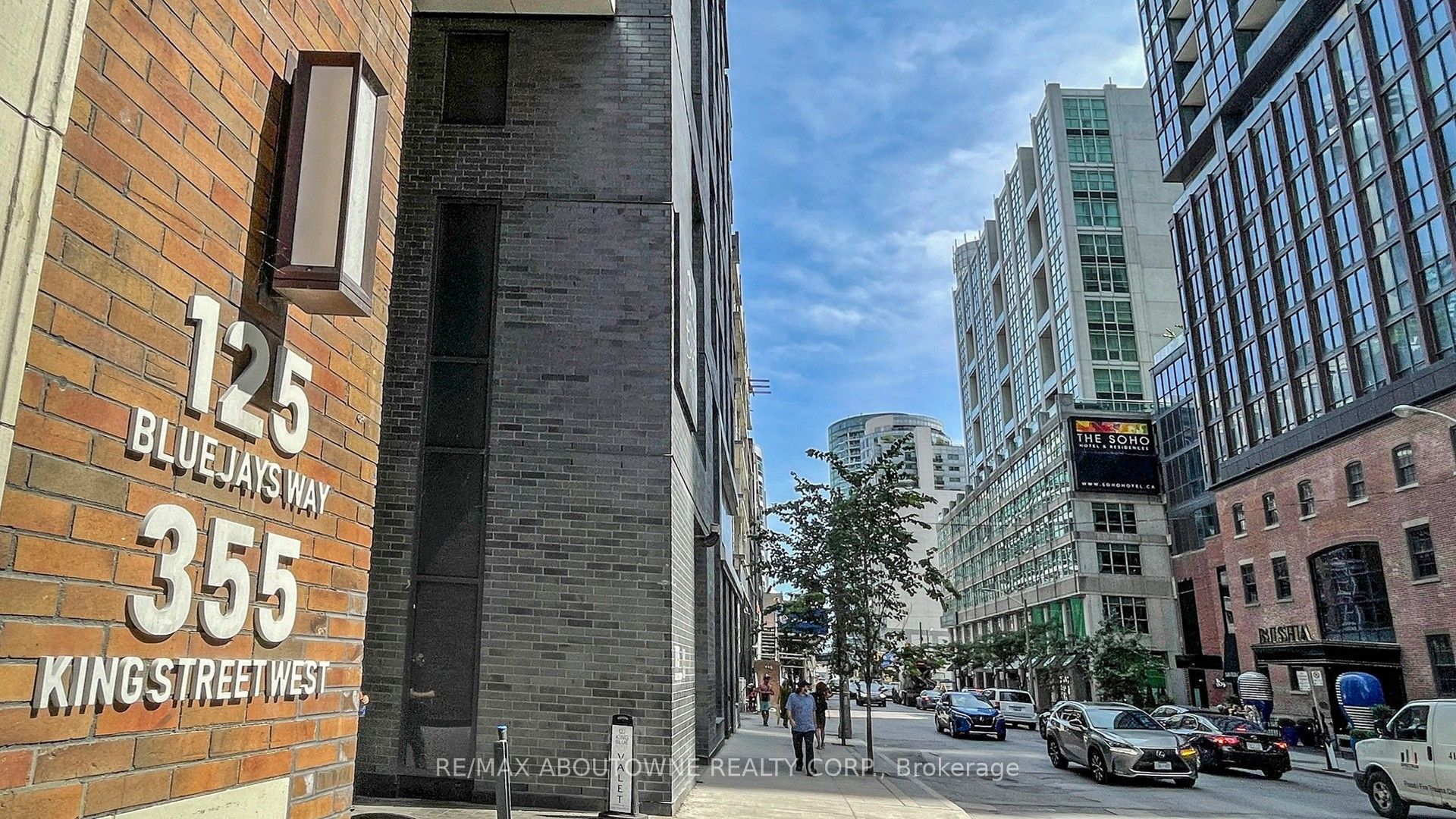 125 Blue Jays Way 4909, Toronto, ON M5V 0N5 photo 4