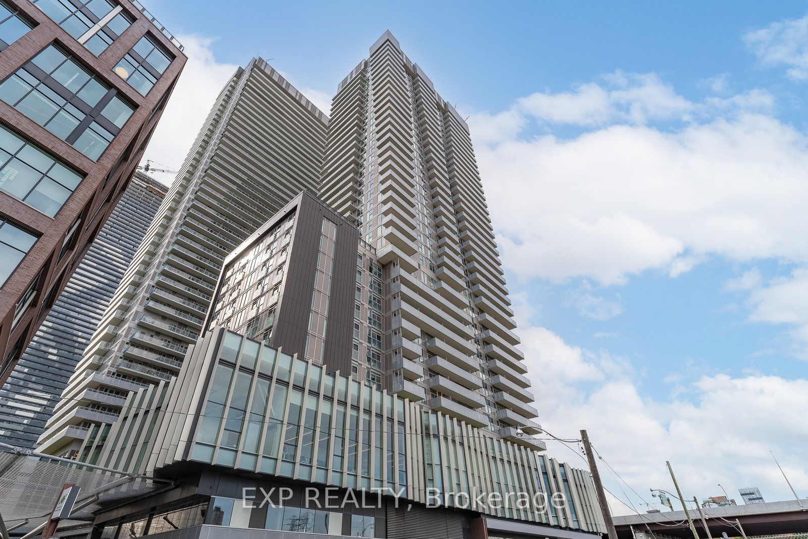 20 Richardson Street 2710, Toronto, ON M5A 0S6