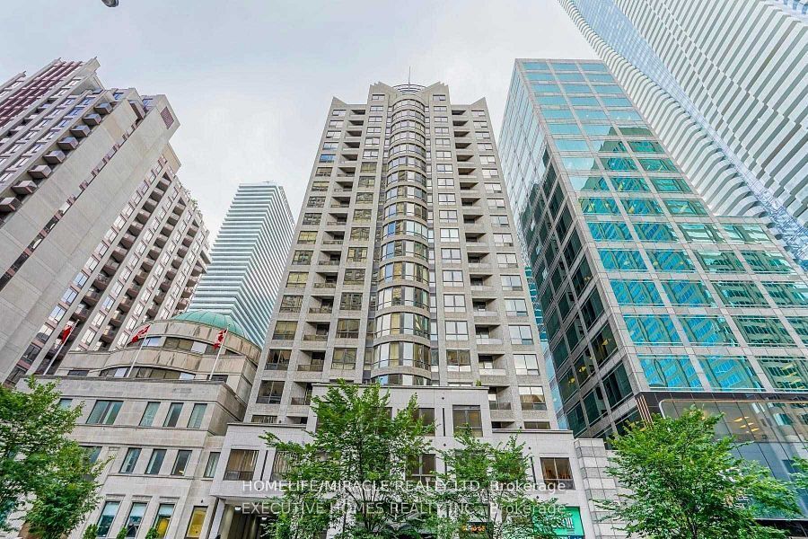 55 Bloor Street E 603, Toronto, ON M4W 3W6