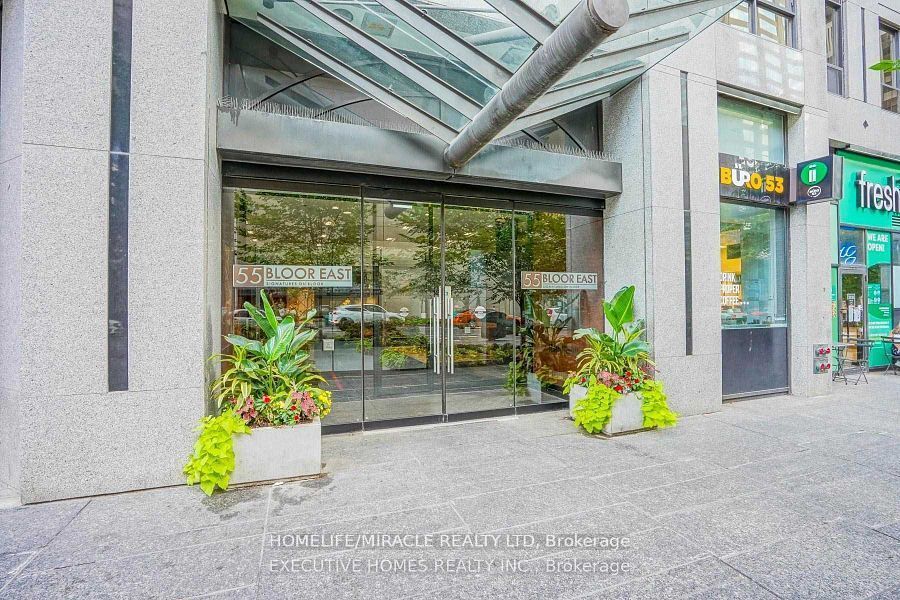 55 Bloor Street E 603, Toronto, ON M4W 3W6 photo 2