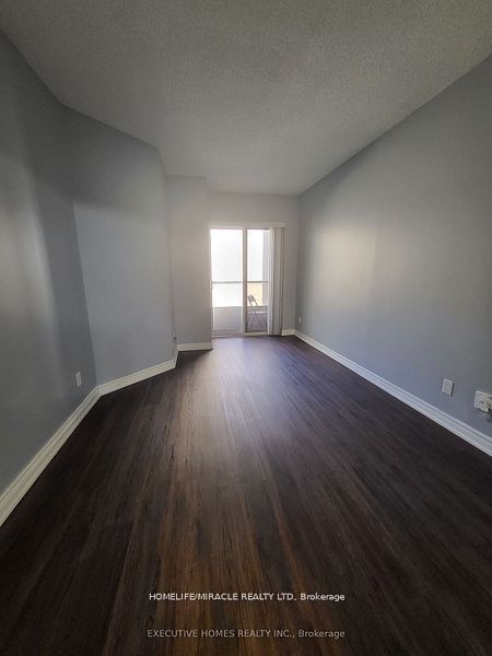 55 Bloor Street E 603, Toronto, ON M4W 3W6 photo 3