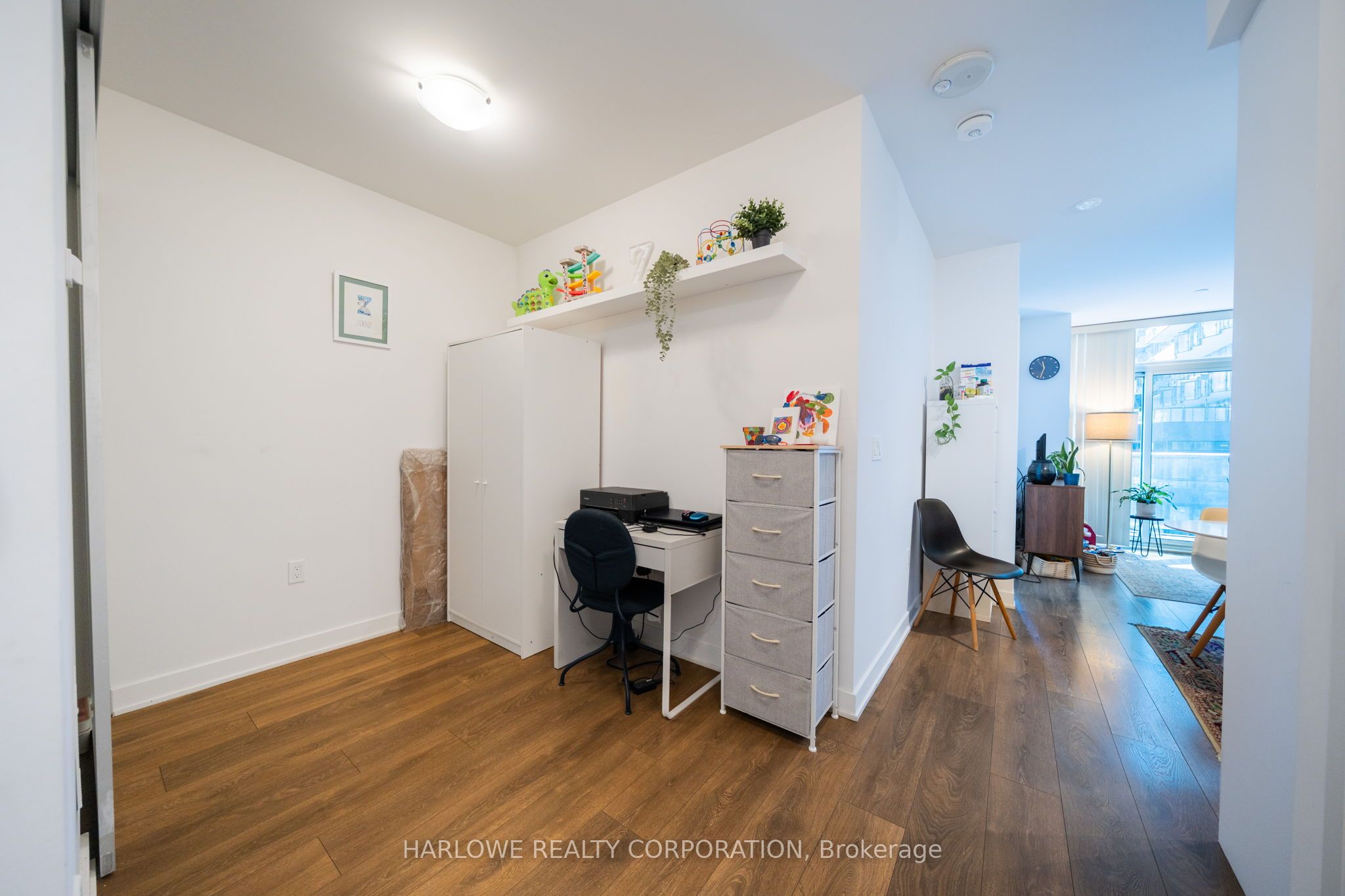 99 Broadway Avenue 502 NT, Toronto, ON M4P 0E3 photo 3