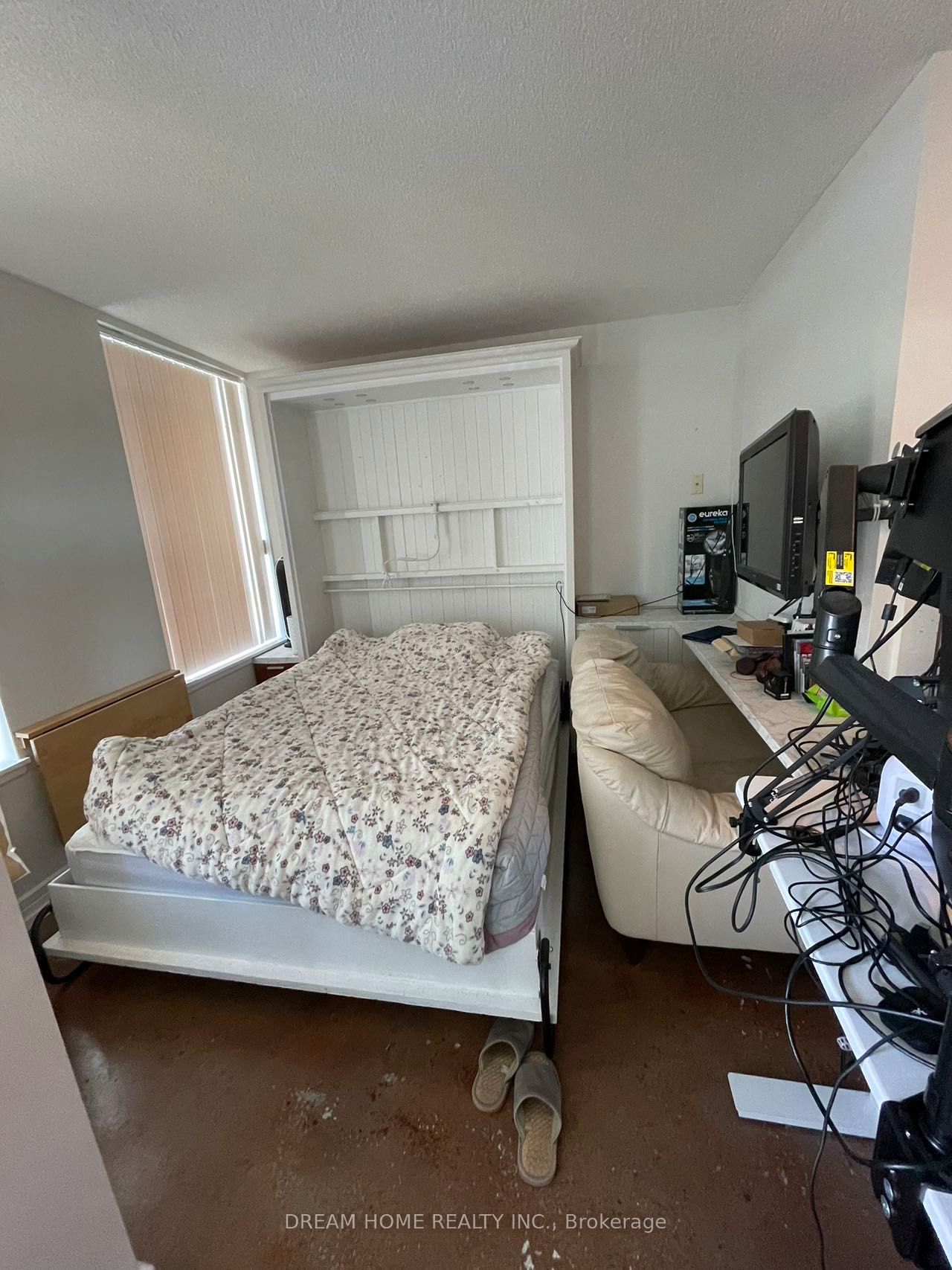 19 Avondale Avenue Uph14, Toronto, ON M2N 0A6 photo 5