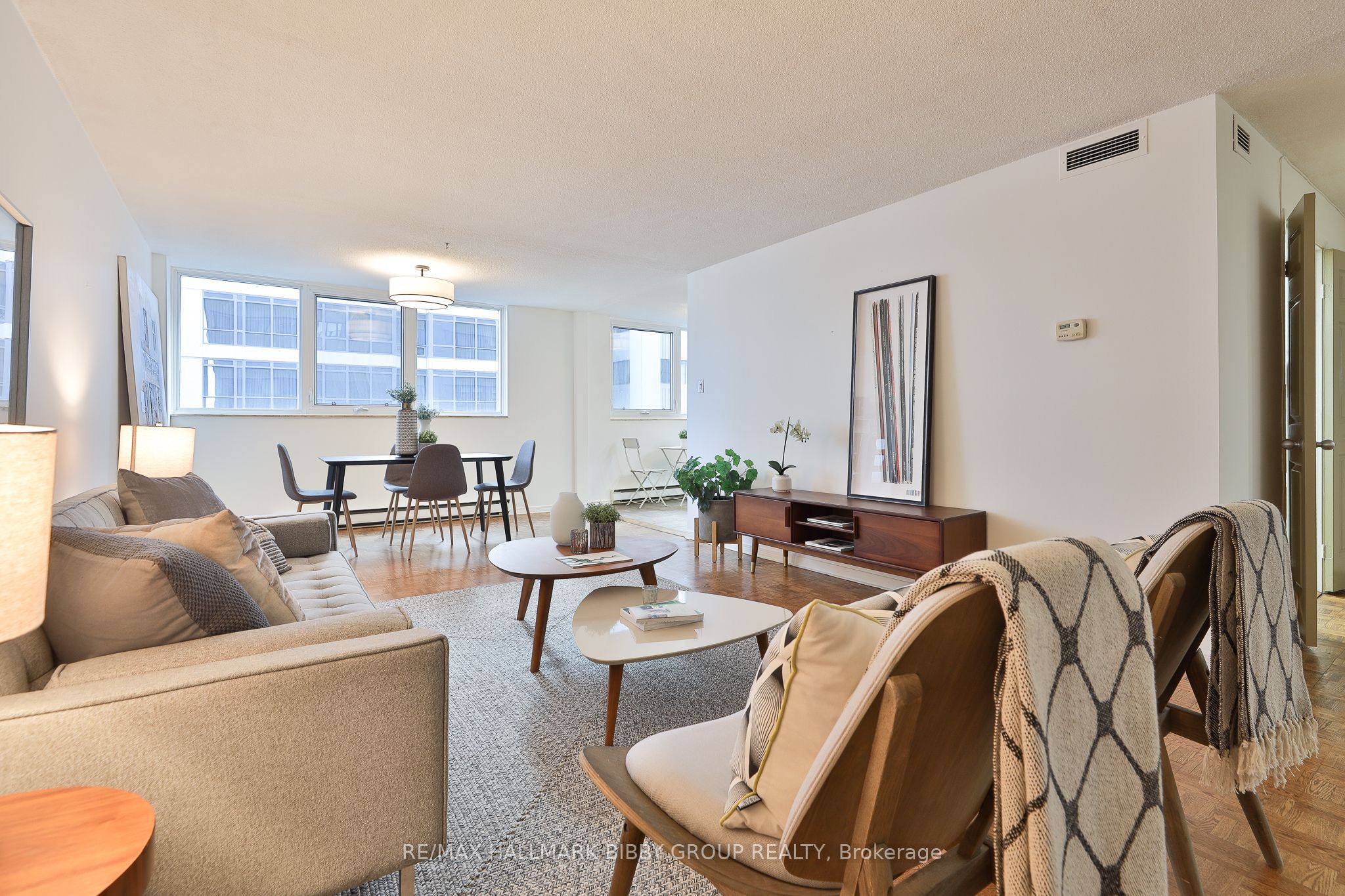 360 Bloor Street E 1007, Toronto, ON M4W 3M3 photo 4