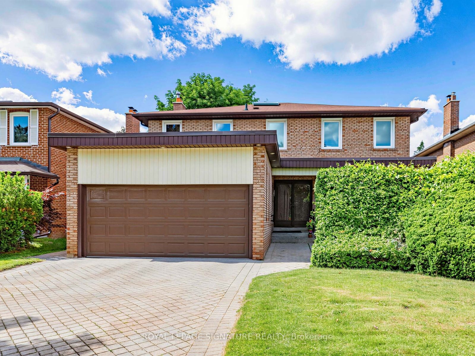 24 Rockland Drive, Toronto, ON M2M 2Y9 photo 2