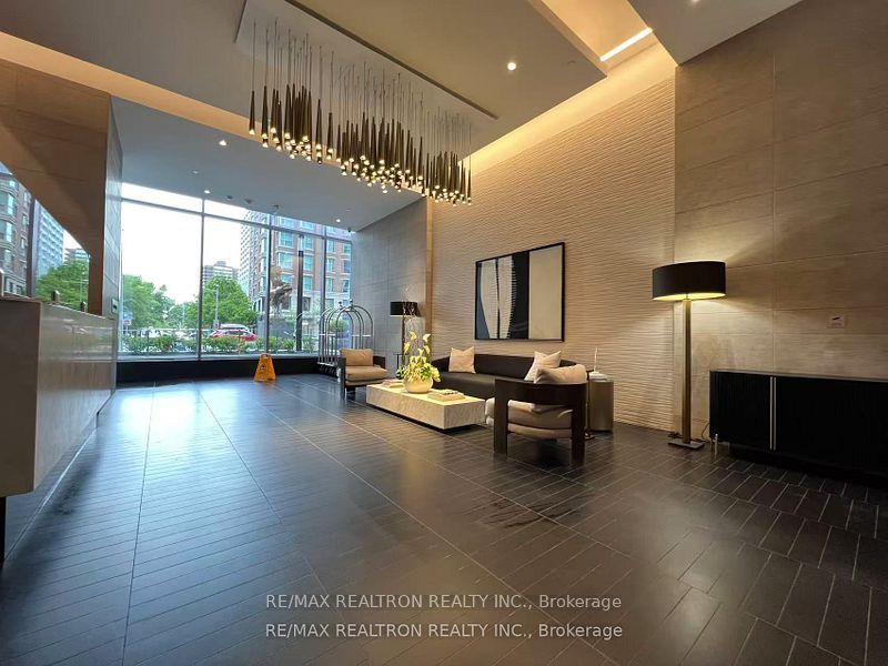 188 Cumberland Street 1506, Toronto, ON M5R 2G3 photo 4