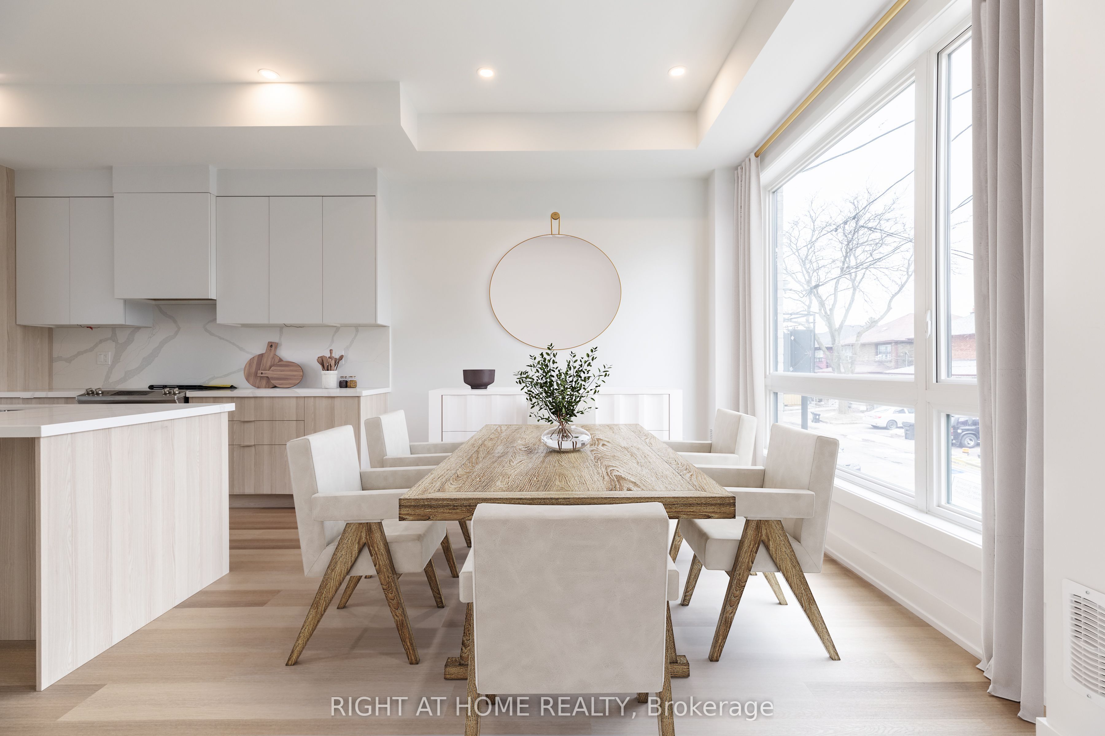 272 Atlas Avenue, Toronto, ON M6C 2P5 photo 4