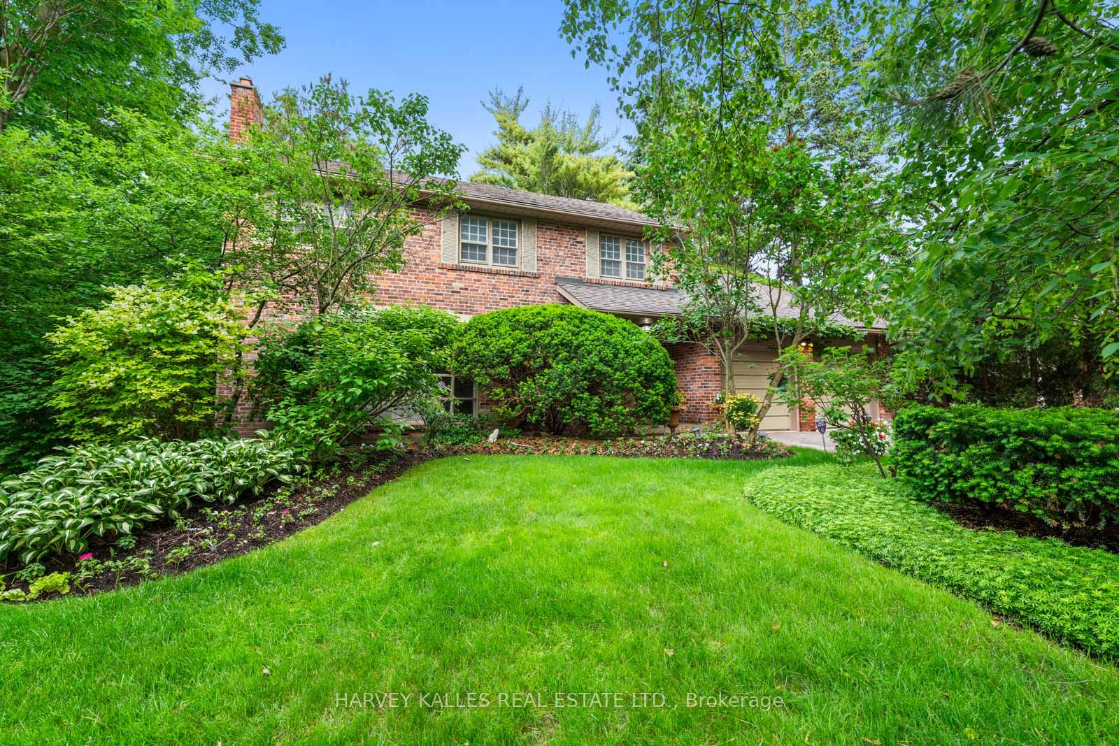 1 Vyner Road, Toronto, ON M2L 2N3 photo 3