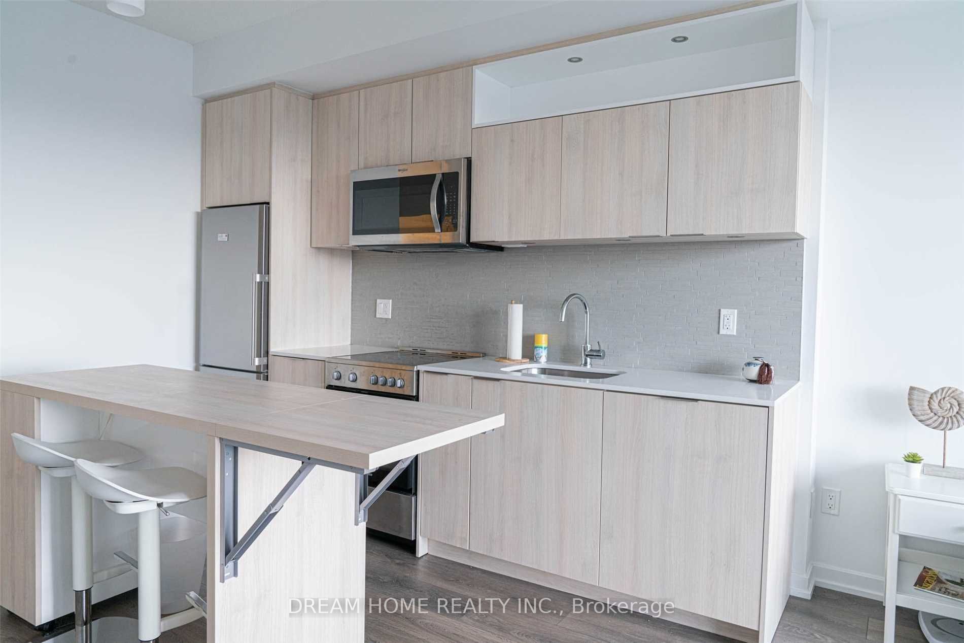50 Forest Manor Road 701, Toronto, ON M2J 0E3 photo 2
