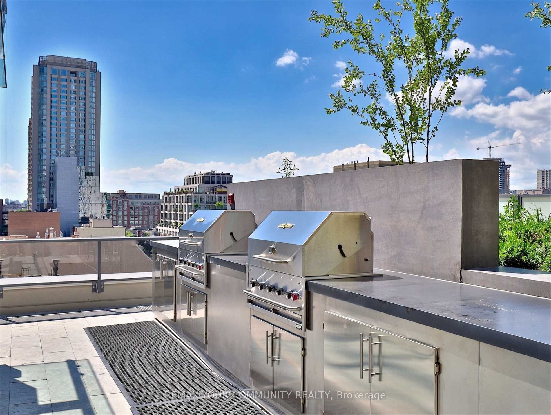 88 Cumberland Street 203, Toronto, ON M5R 1A3 photo 5