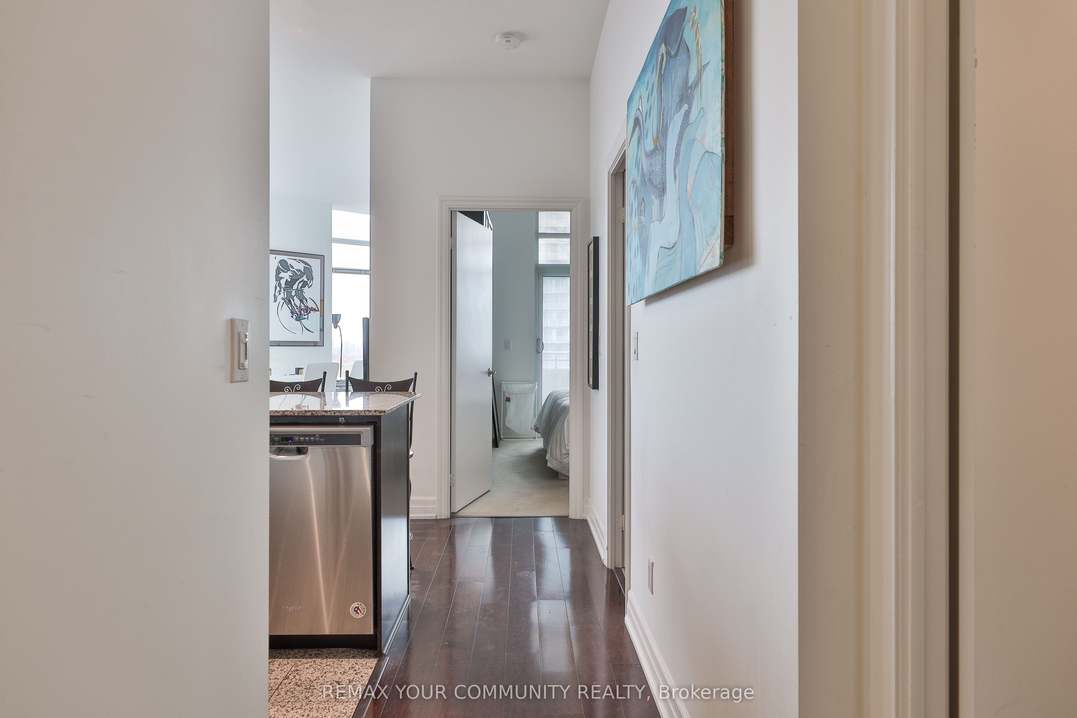 8 Scollard Street Ph 201, Toronto, ON M5R 1E9 photo 5