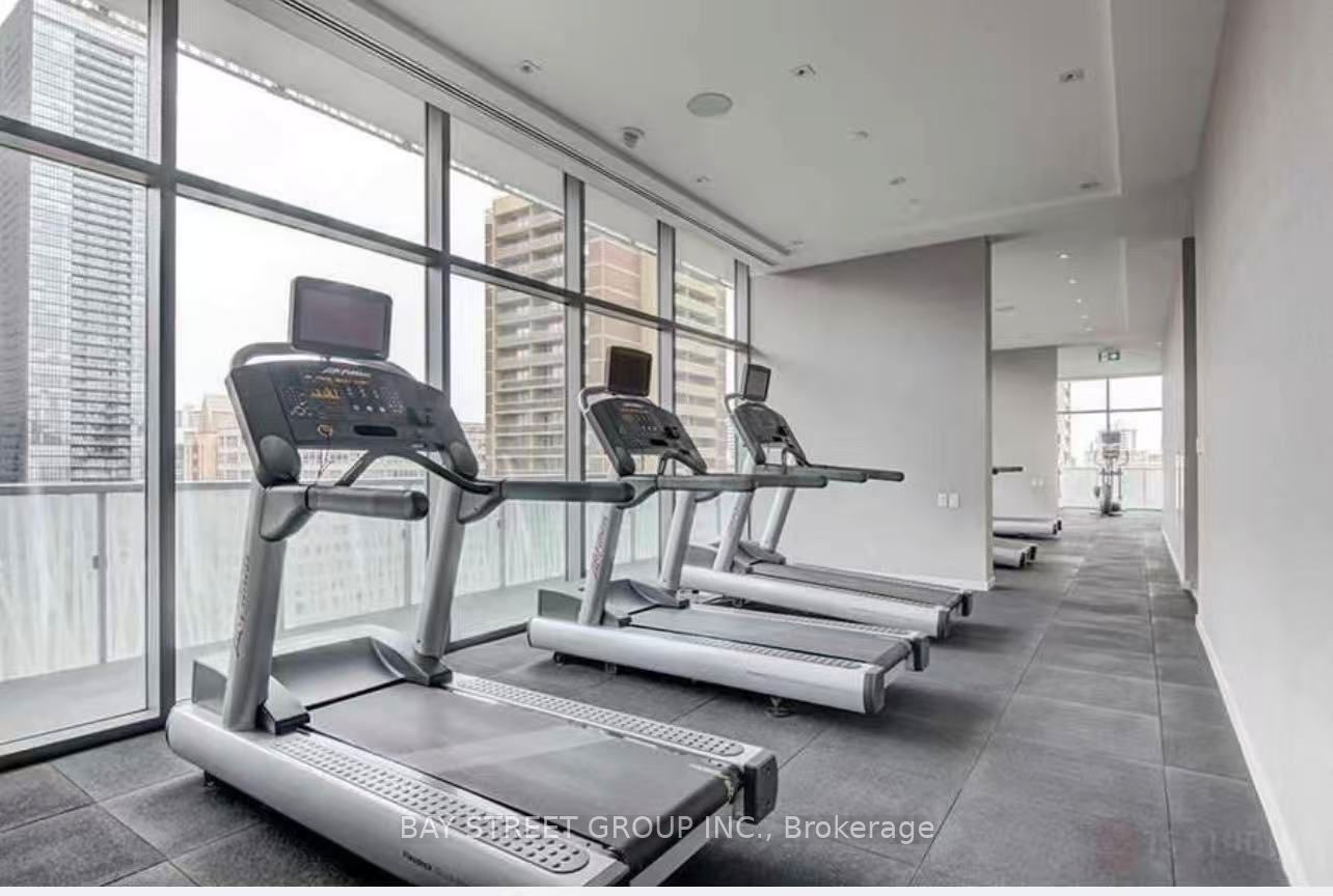50 Charles Street E 902, Toronto, ON M4Y 1T1 photo 5