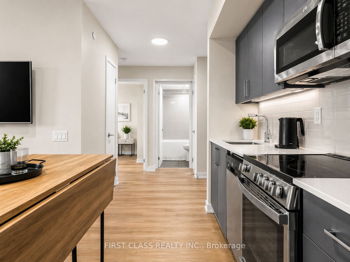 38 Monte Kwinter Court 616, Toronto, ON M3H 0E2 photo 4