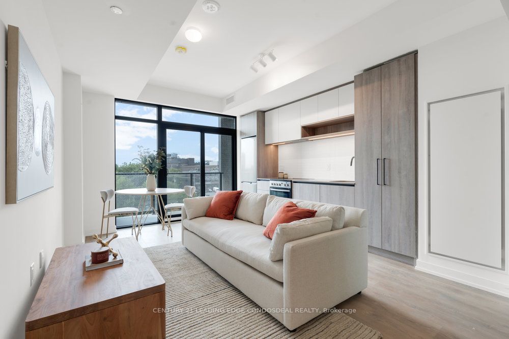 181 Sterling Road 404, Toronto, ON M6R 2B2 photo 3