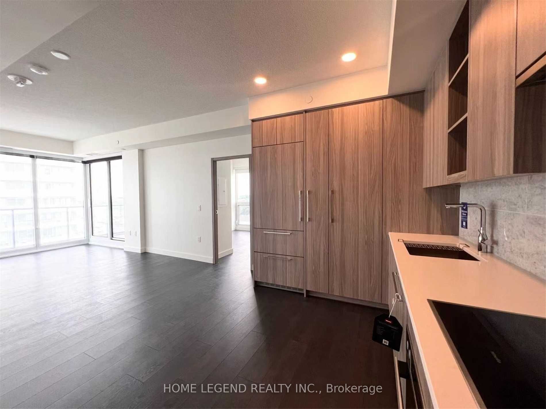 95 Mcmahon Drive 802, Toronto, ON M2K 0H2 photo 3