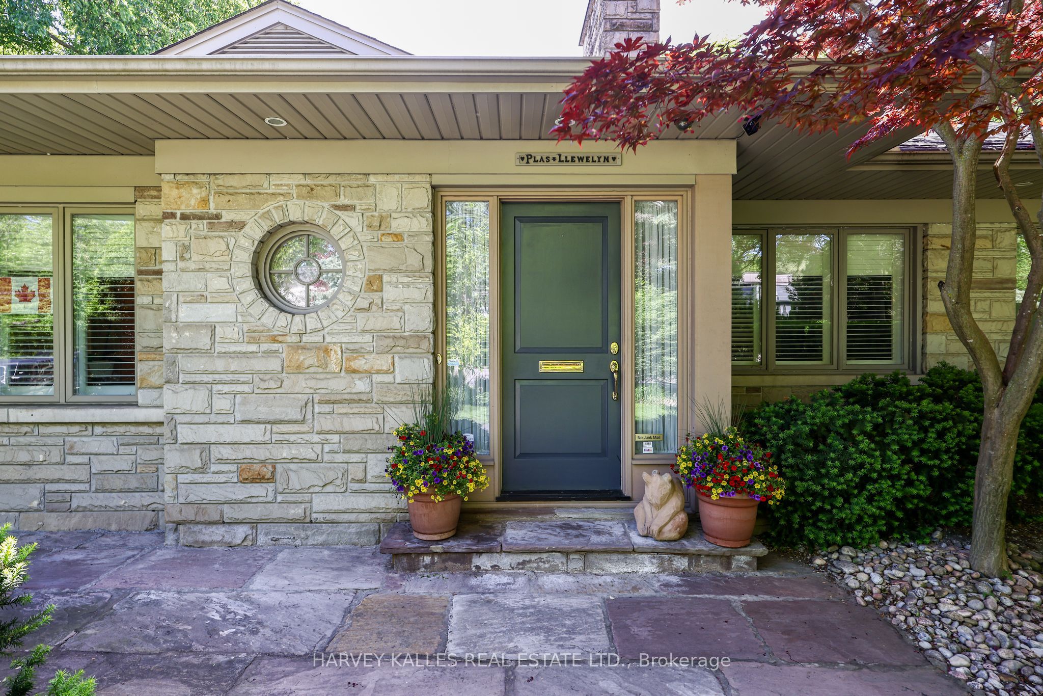 176 Old Yonge Street, Toronto, ON M2P 1P9 photo 4