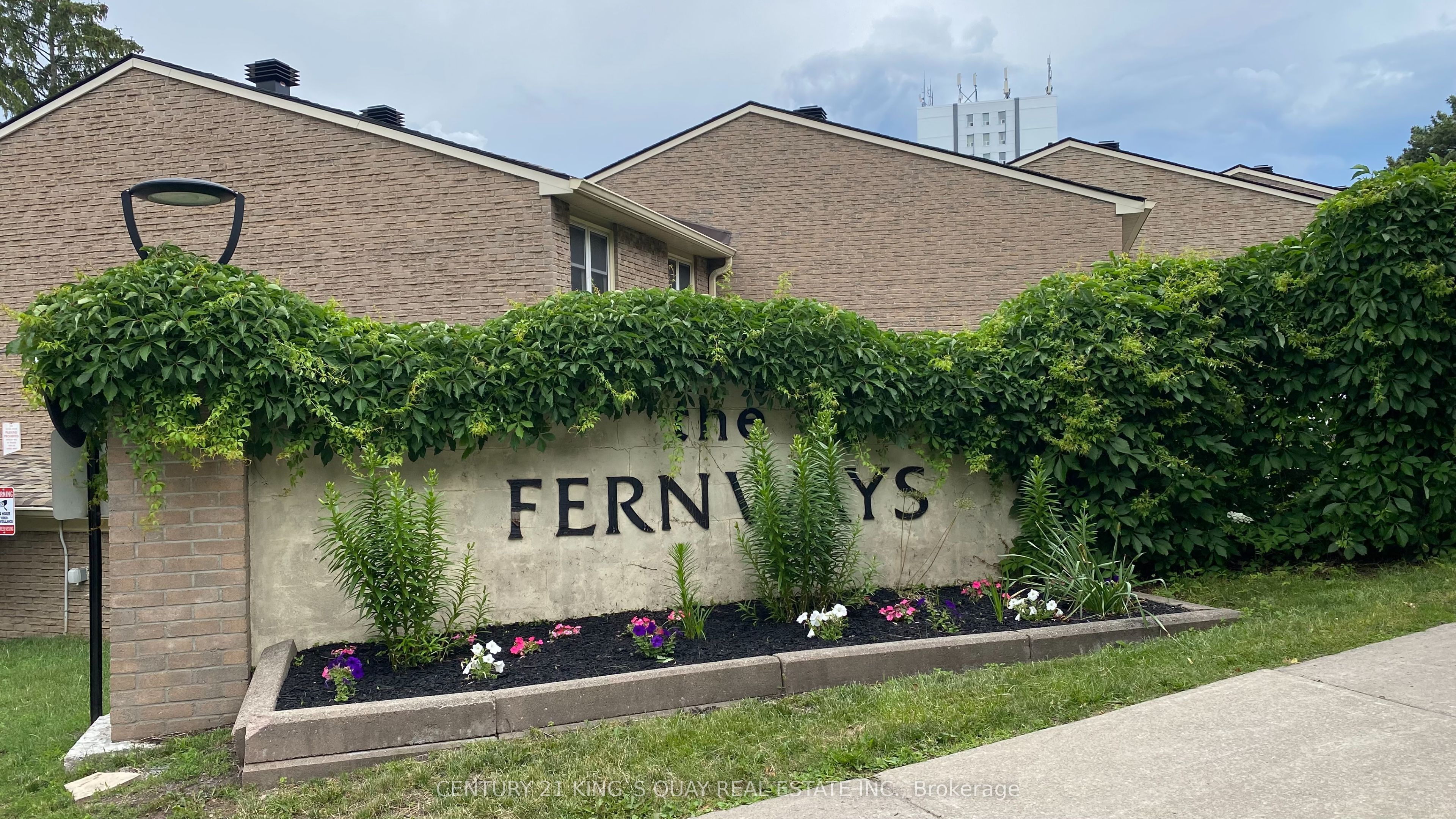 10 Sand Fern Way, Toronto, ON M2J 4N8 photo 3