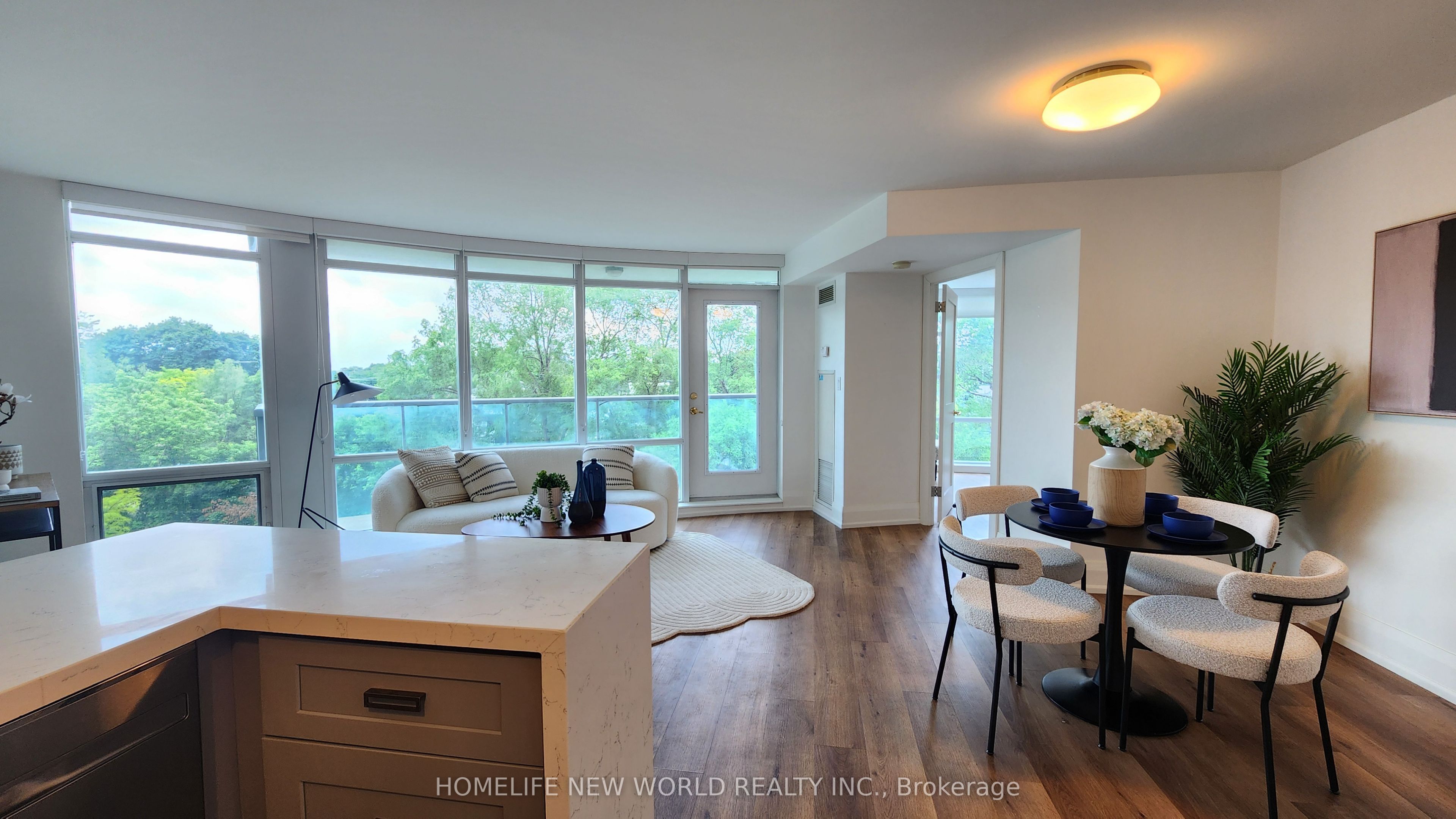 3830 Bathurst Street 404, Toronto, ON M3H 6C5 photo 5