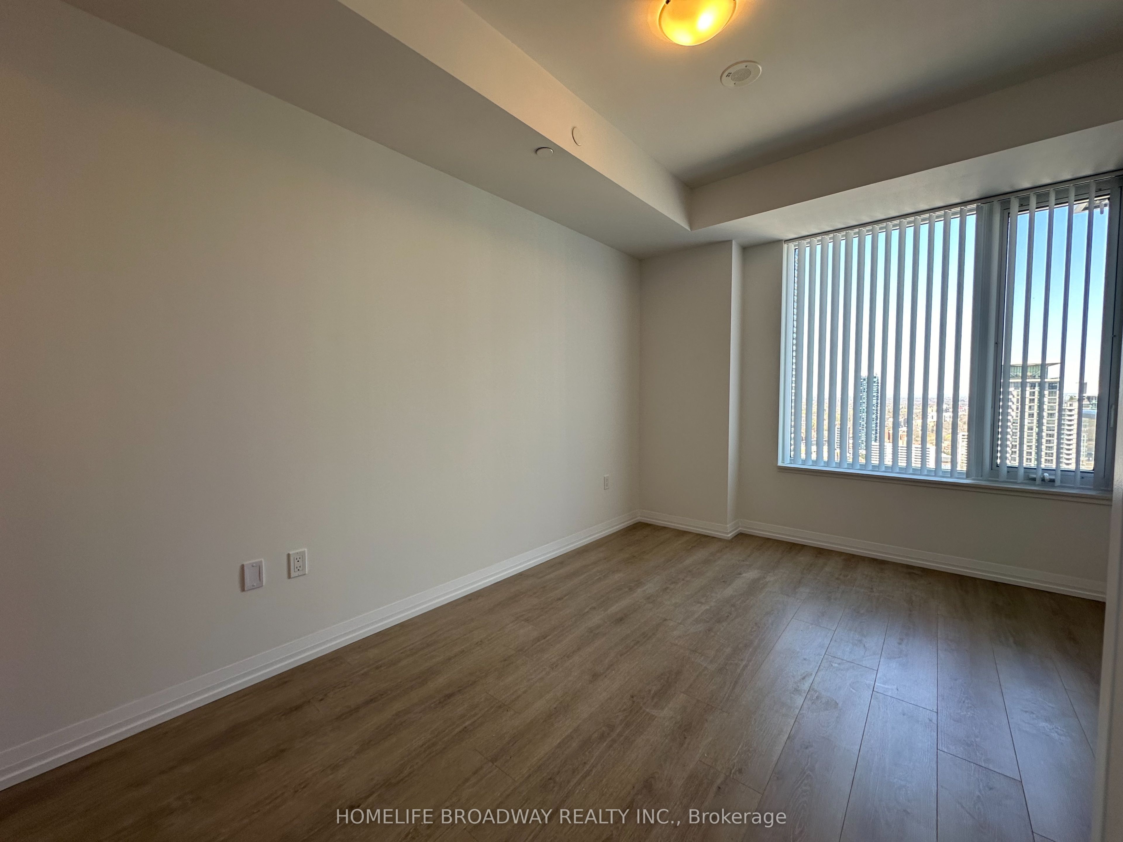 50 Dunfield Avenue 3018, Toronto, ON M4S 0E4 photo 4
