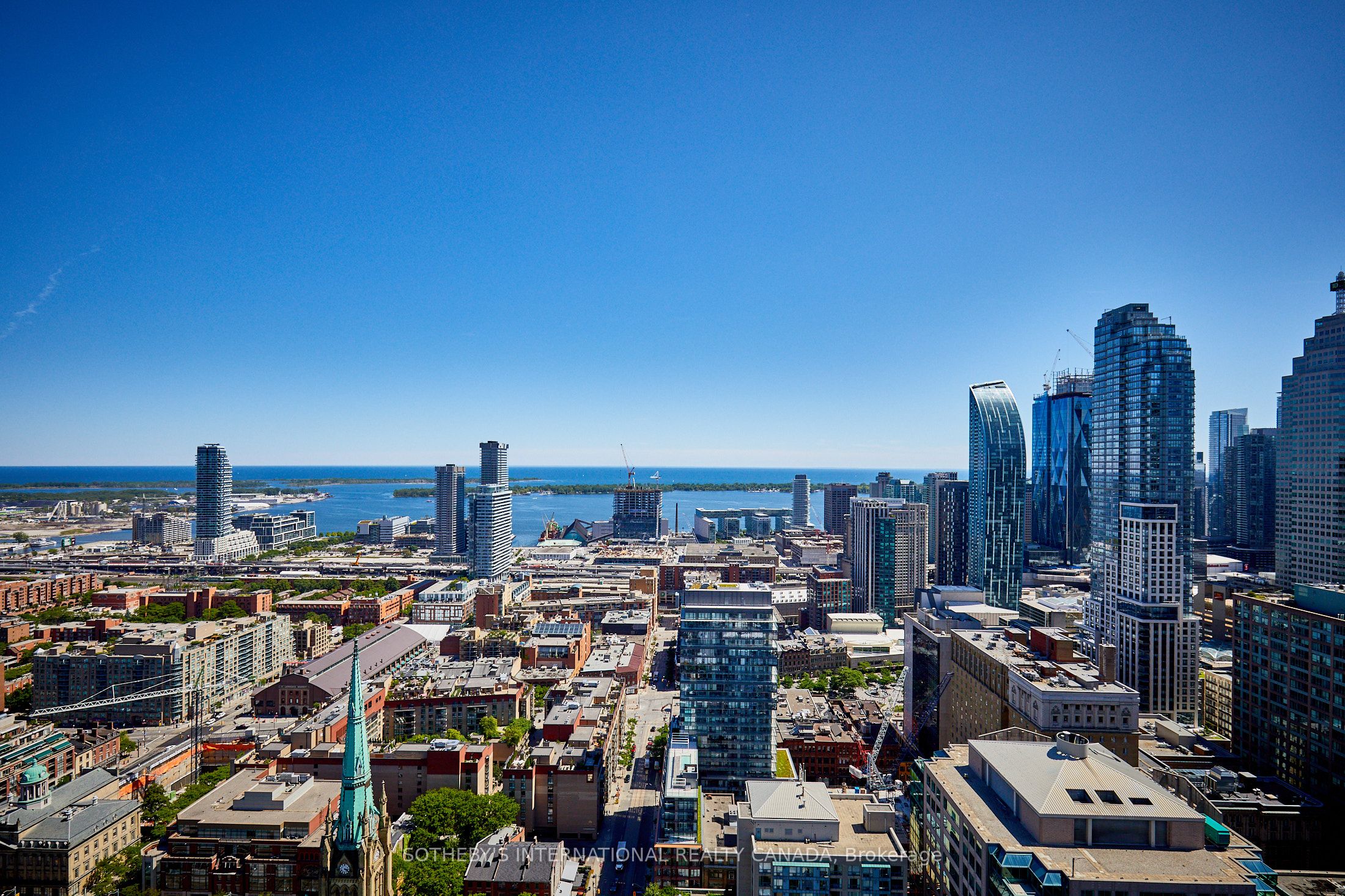 33 Lombard Street 4204, Toronto, ON M5C 3H8 photo 2