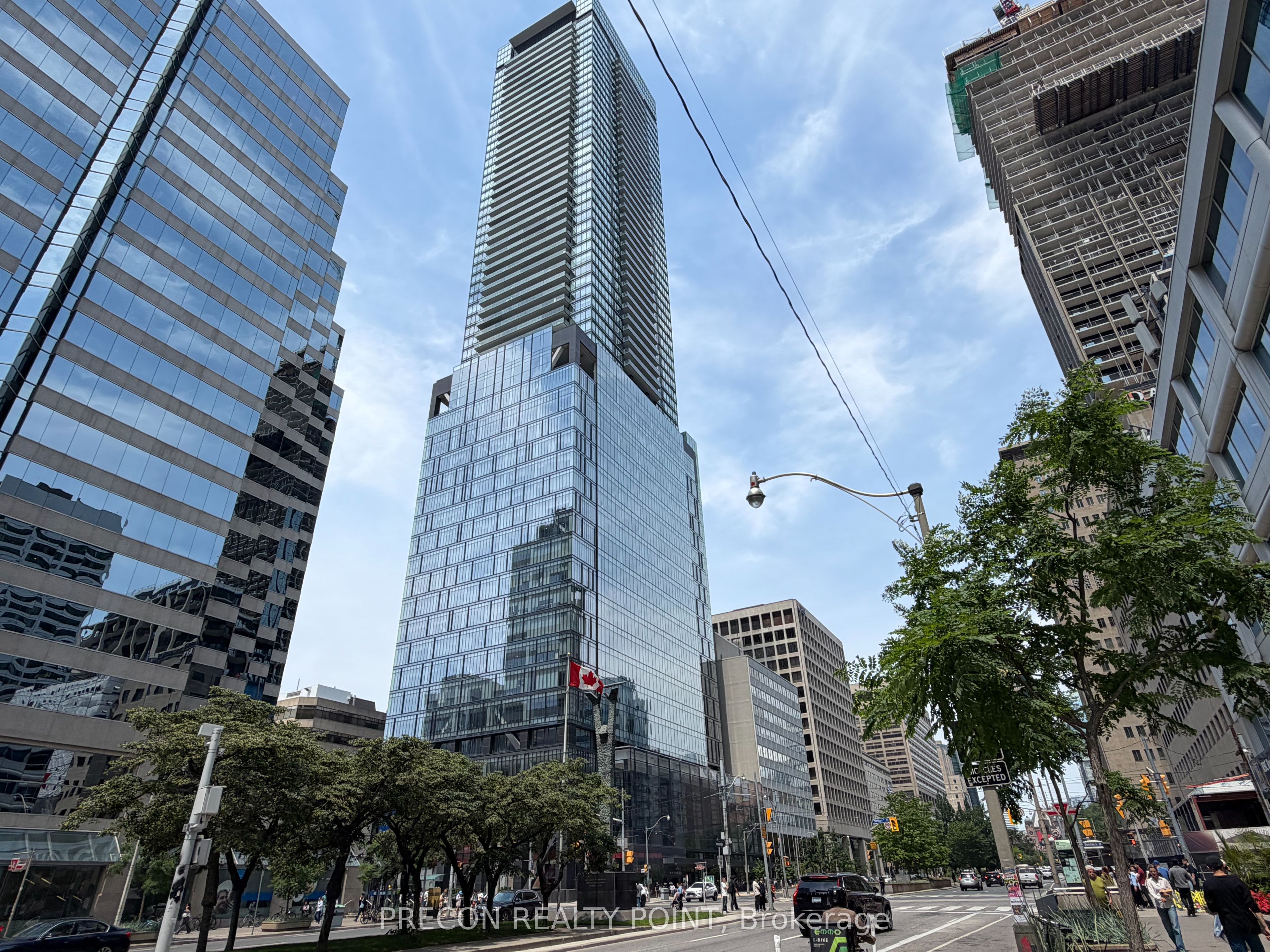 488 University Avenue 4308, Toronto, ON M5G 0C1 photo 2
