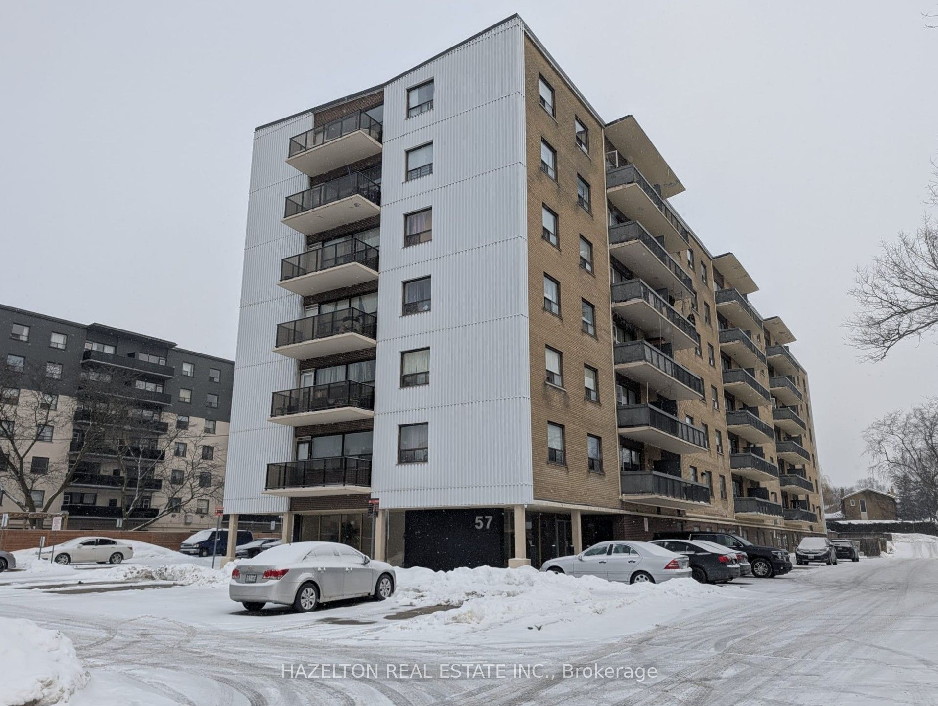 57 Parkwoods Village Drive 707, Toronto, ON M3A 2X3