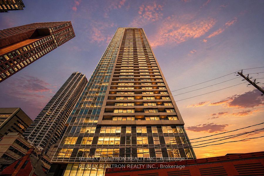 609 Sherbourne Street 1201, Toronto, ON M4X 0A4