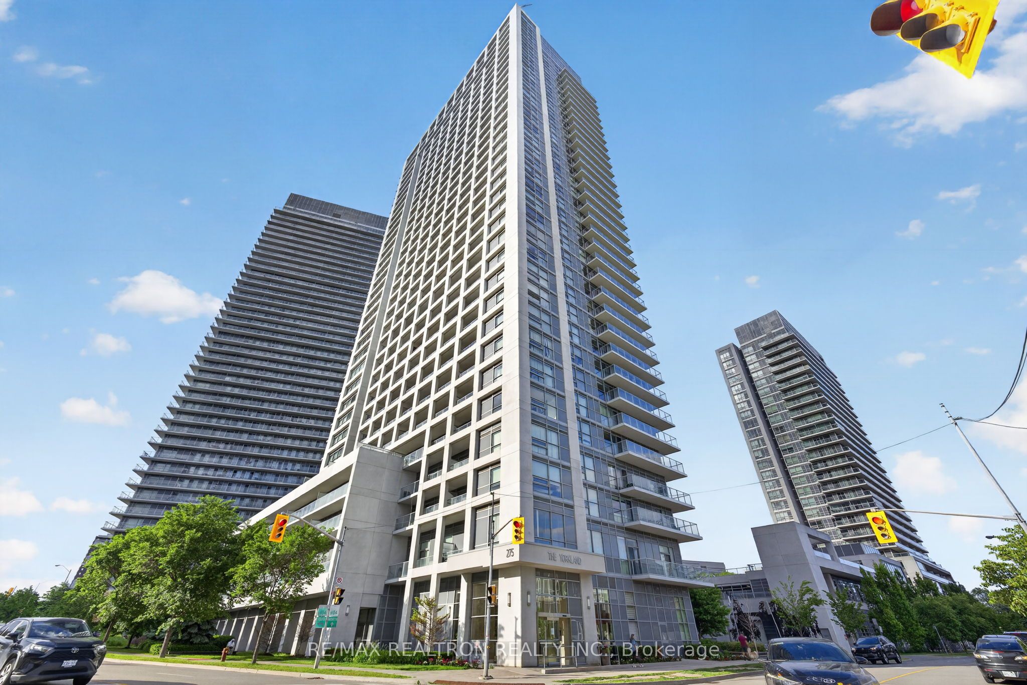 275 Yorkland Road 209, Toronto, ON M2J 0B3